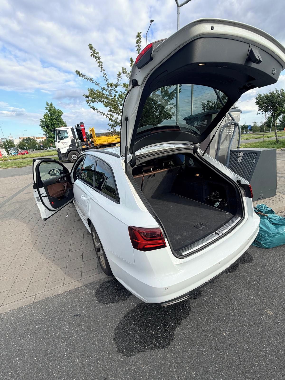 Audi A6 Avant, 3.0 Bitdi - fotka 3