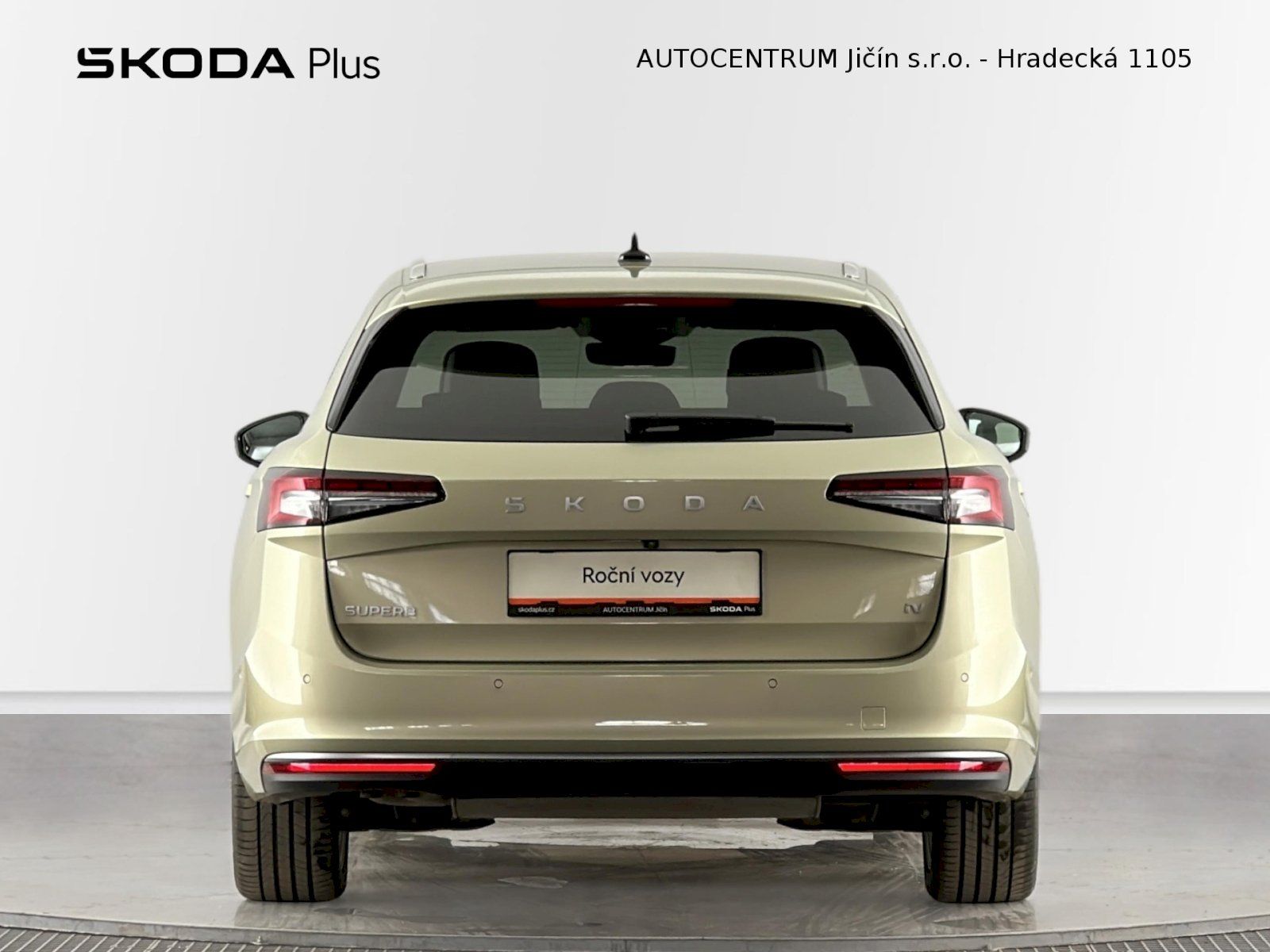 Škoda Superb, Combi iV DSG 1.5TSI 150kW L&K - fotka 6