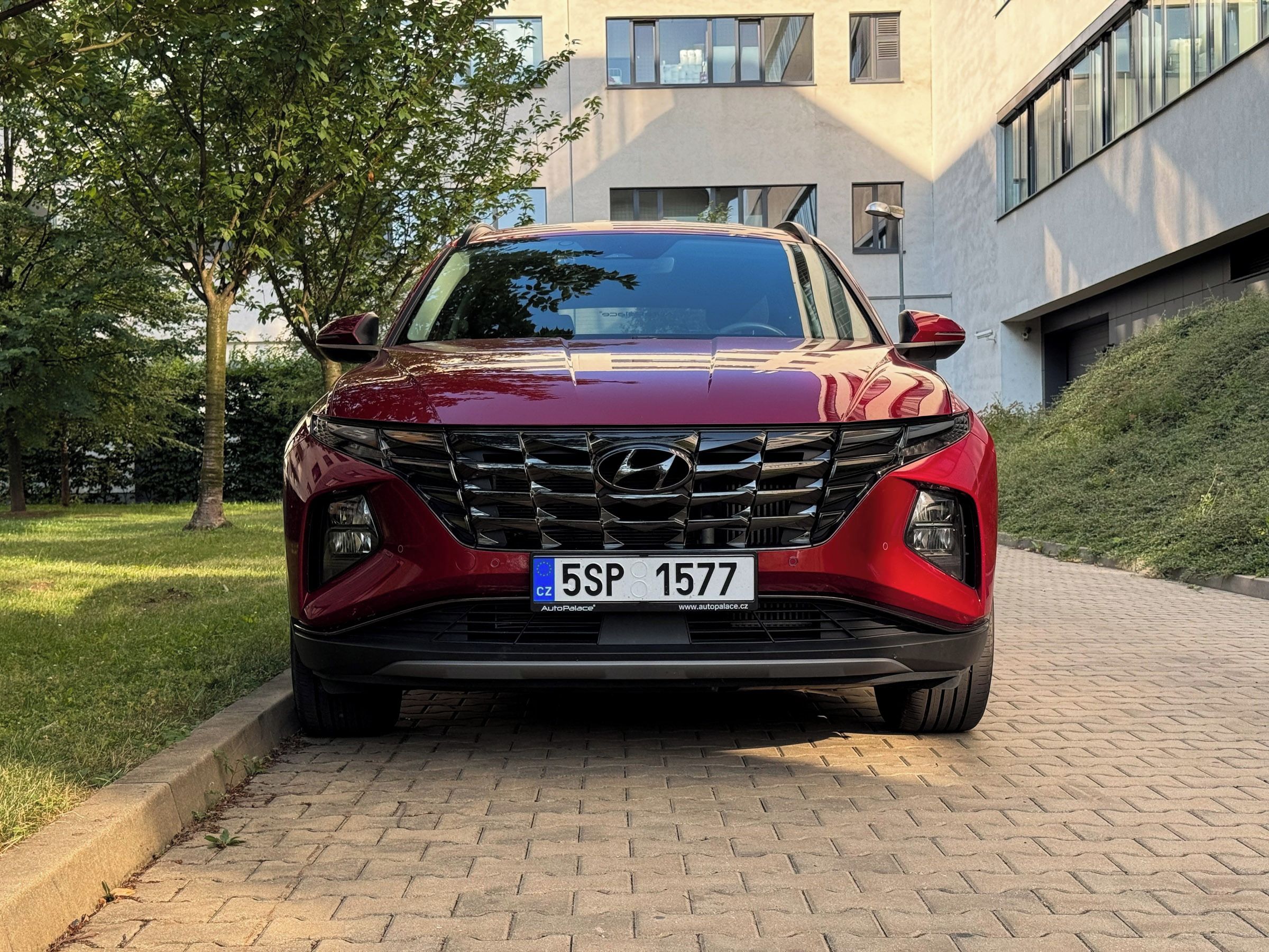 Hyundai Tucson, 1.6 T-GDI MHEV 132 kW DCT 4x4 - fotka 2