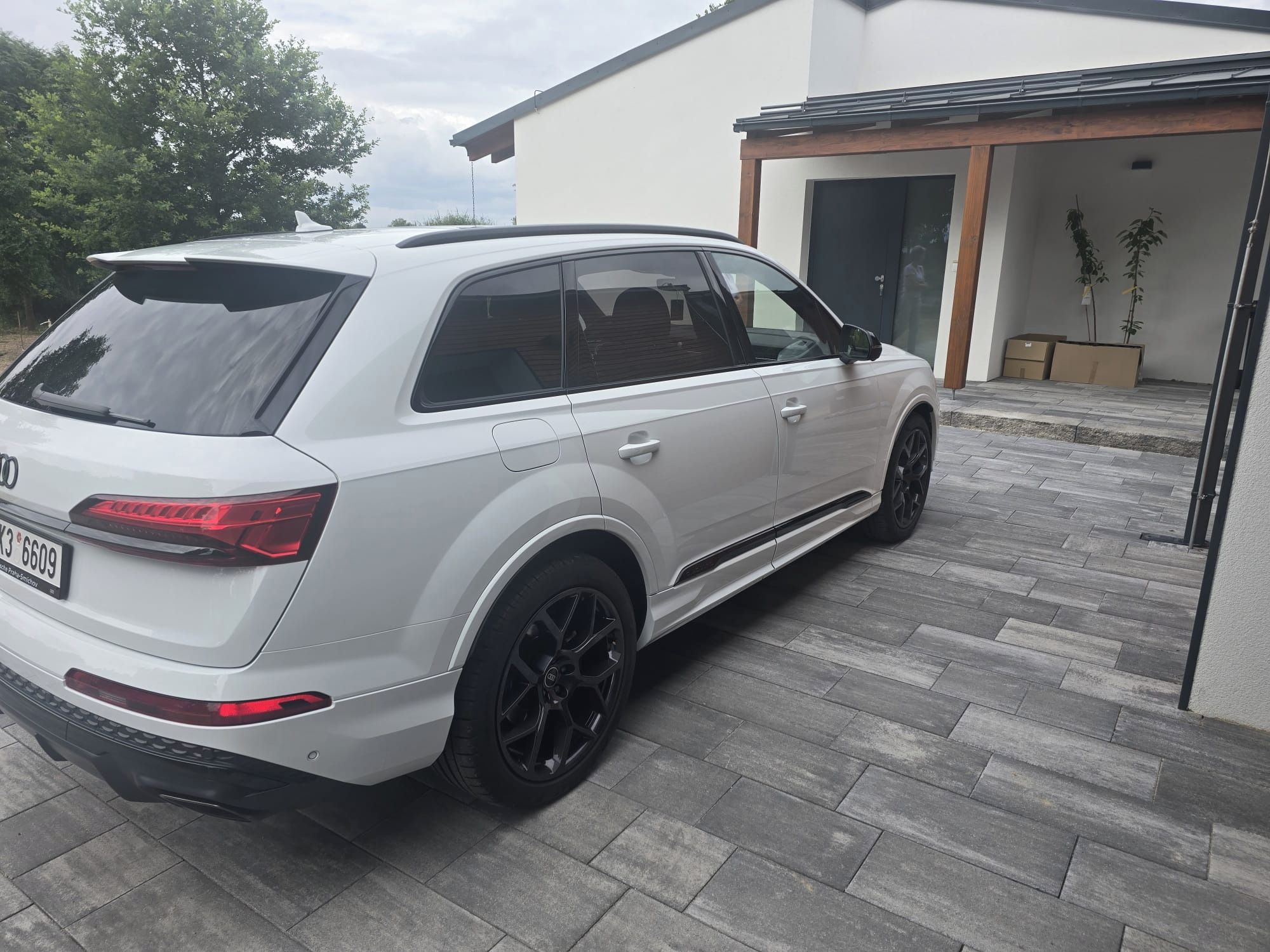 Audi Q7, Audi Q7 50 TDI quattro S line