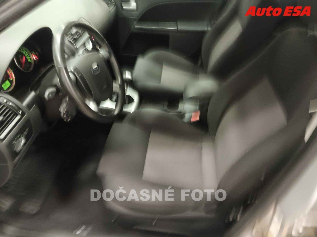 Ford Mondeo, 1.8 i - fotka 3