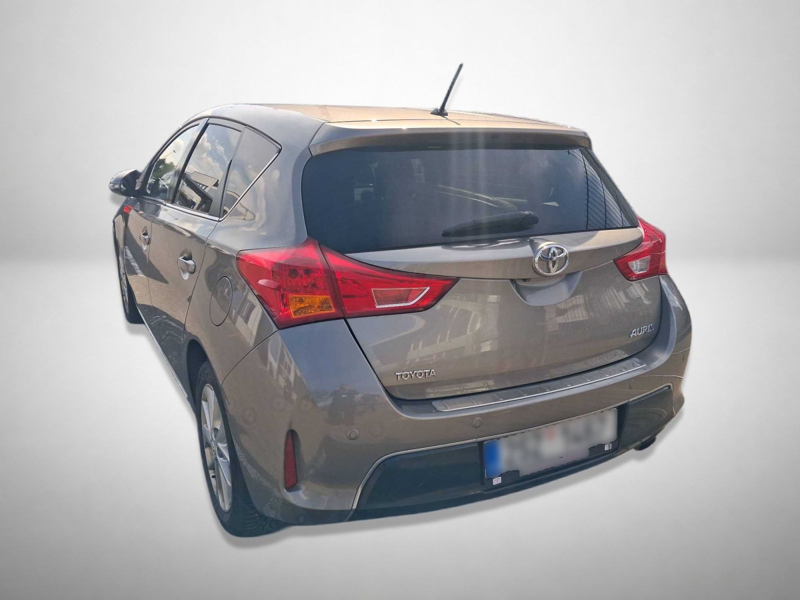 Toyota Auris, 1.6 Valvematic, Serv.kniha - fotka 2