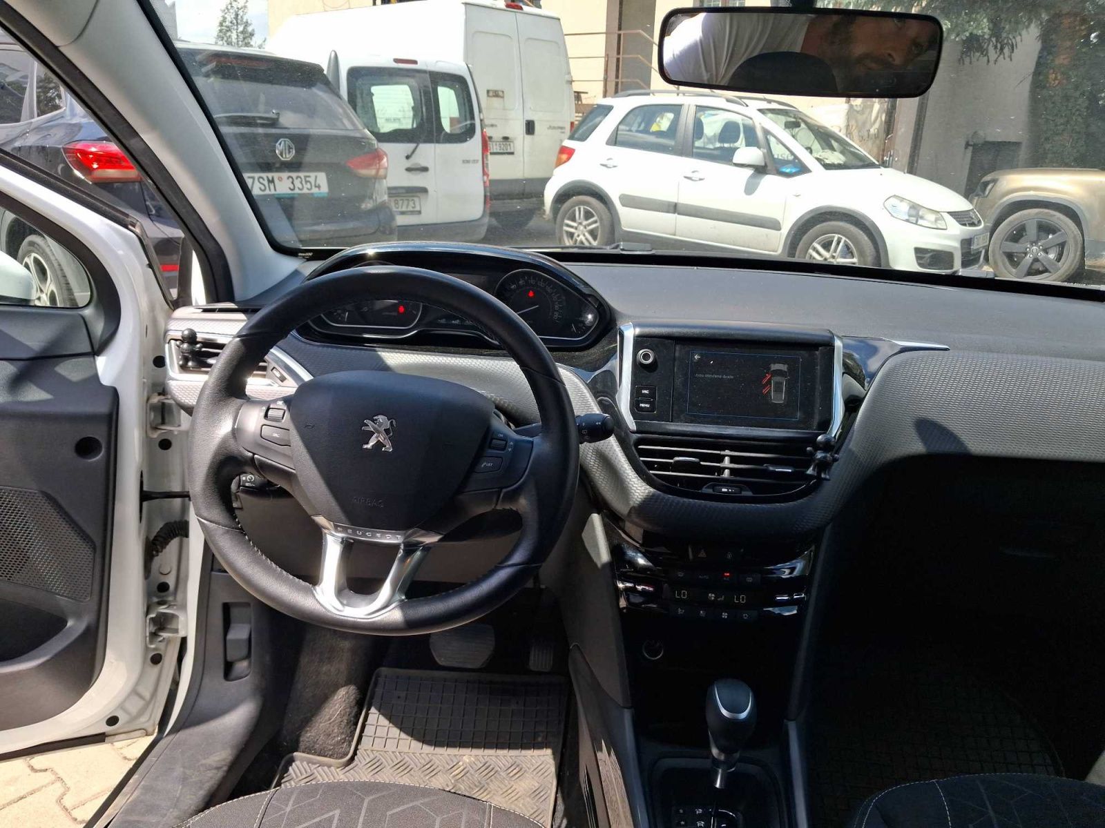 Peugeot 2008, 1.2 PureTech, Automat - fotka 3