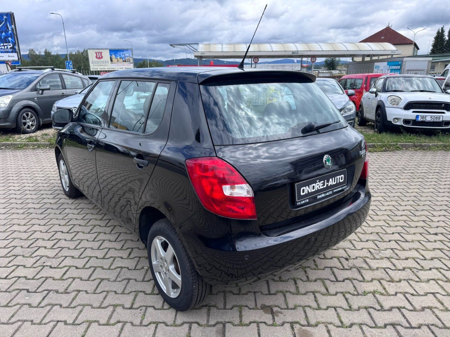Škoda Fabia, 1,4i 16V 63 KW 2.MAJ KILOMETRY - fotka 4