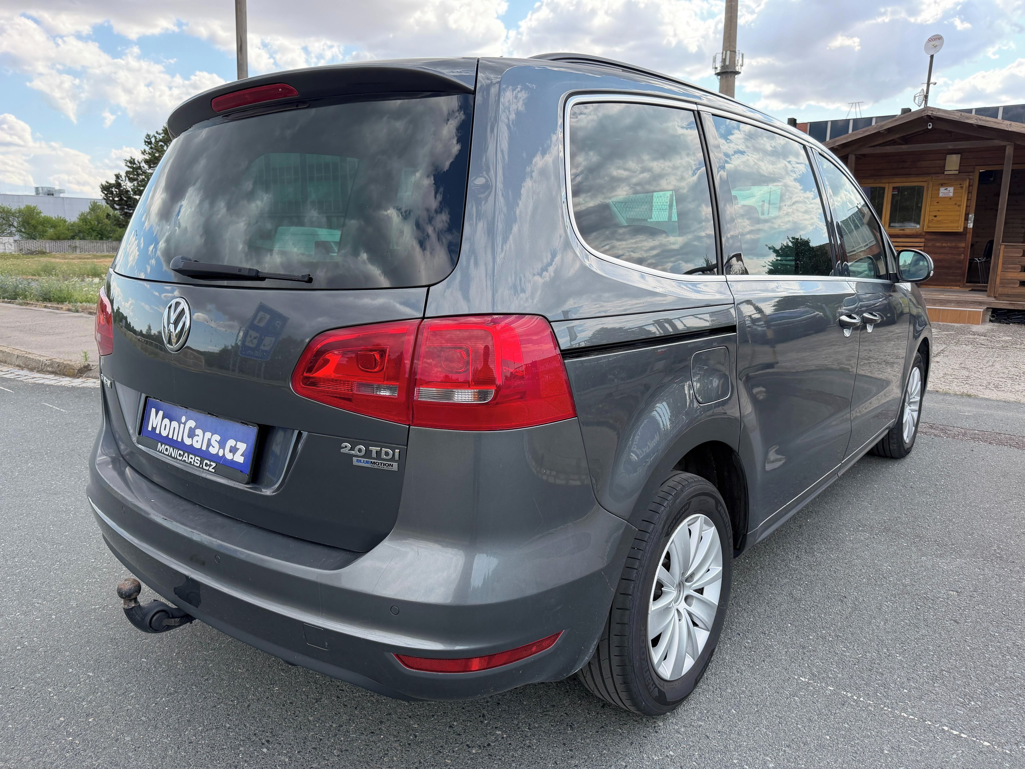 Volkswagen Sharan, 2.0 TDi 103kW 7MÍST, TAŽNÉ - fotka 5