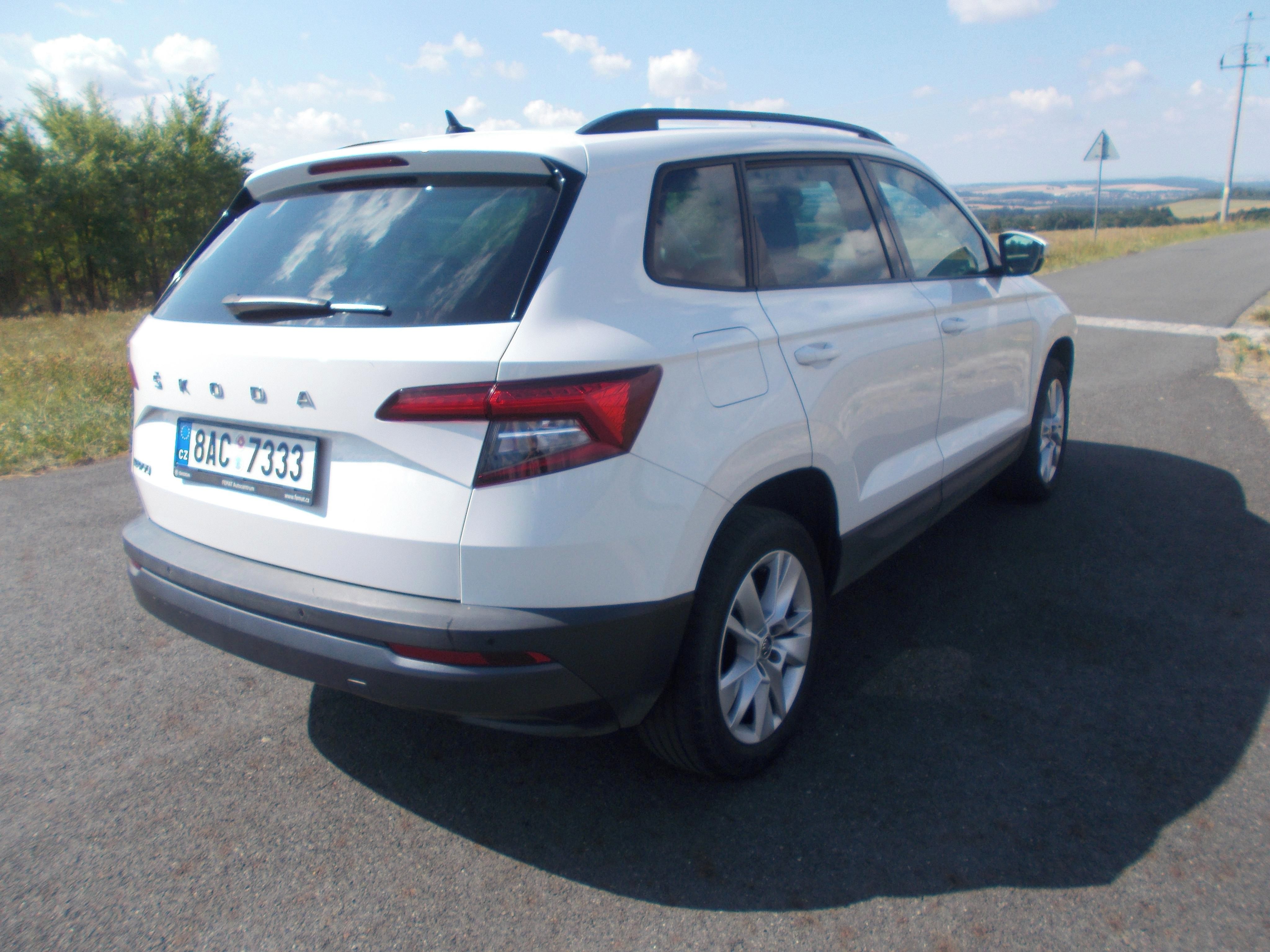 Škoda Karoq, 1,5 TSI 110 KW 1 maj koup ČR - fotka 5