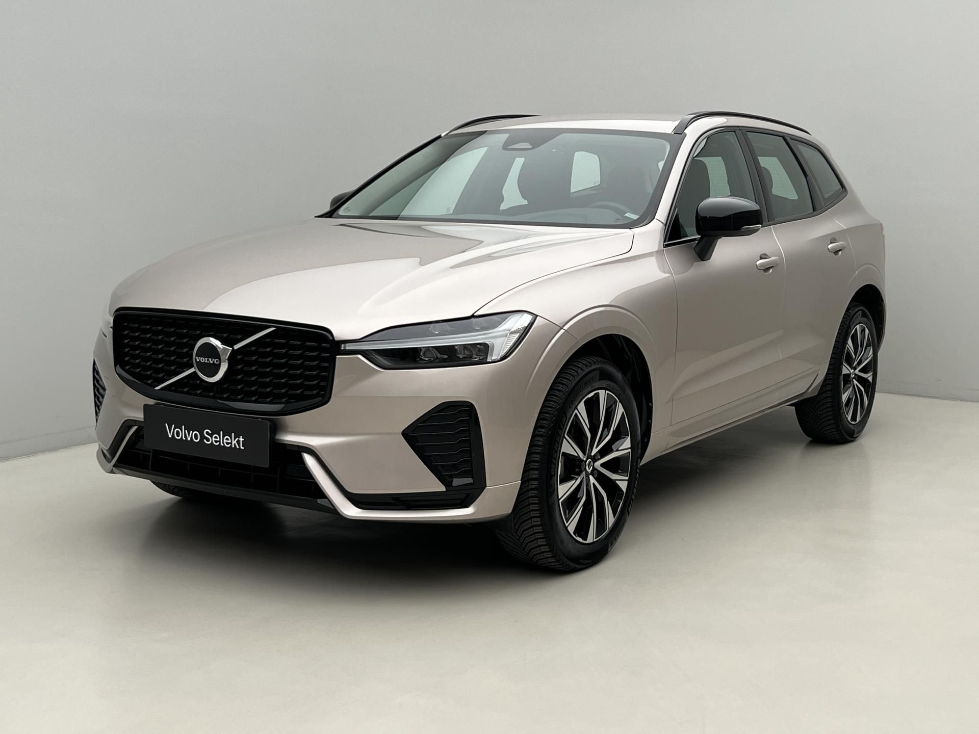 Volvo XC60, B4 AWD DARK PLUS AUT