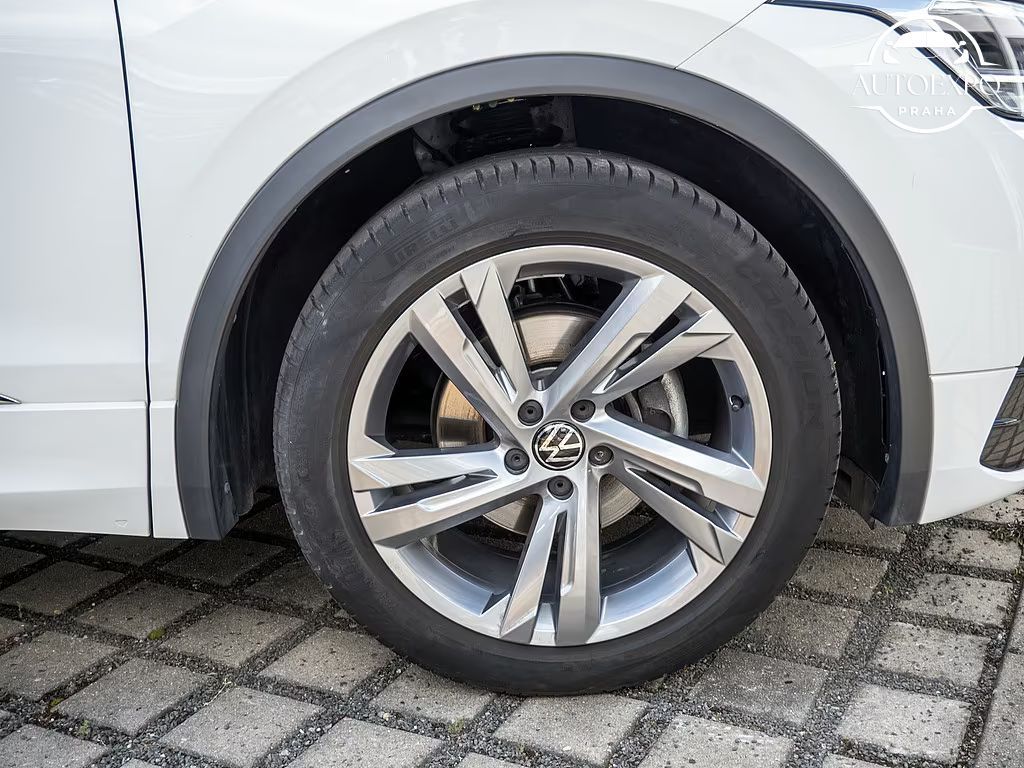 Volkswagen Tiguan, 1.5 TSI R-Line NAVI - fotka 4
