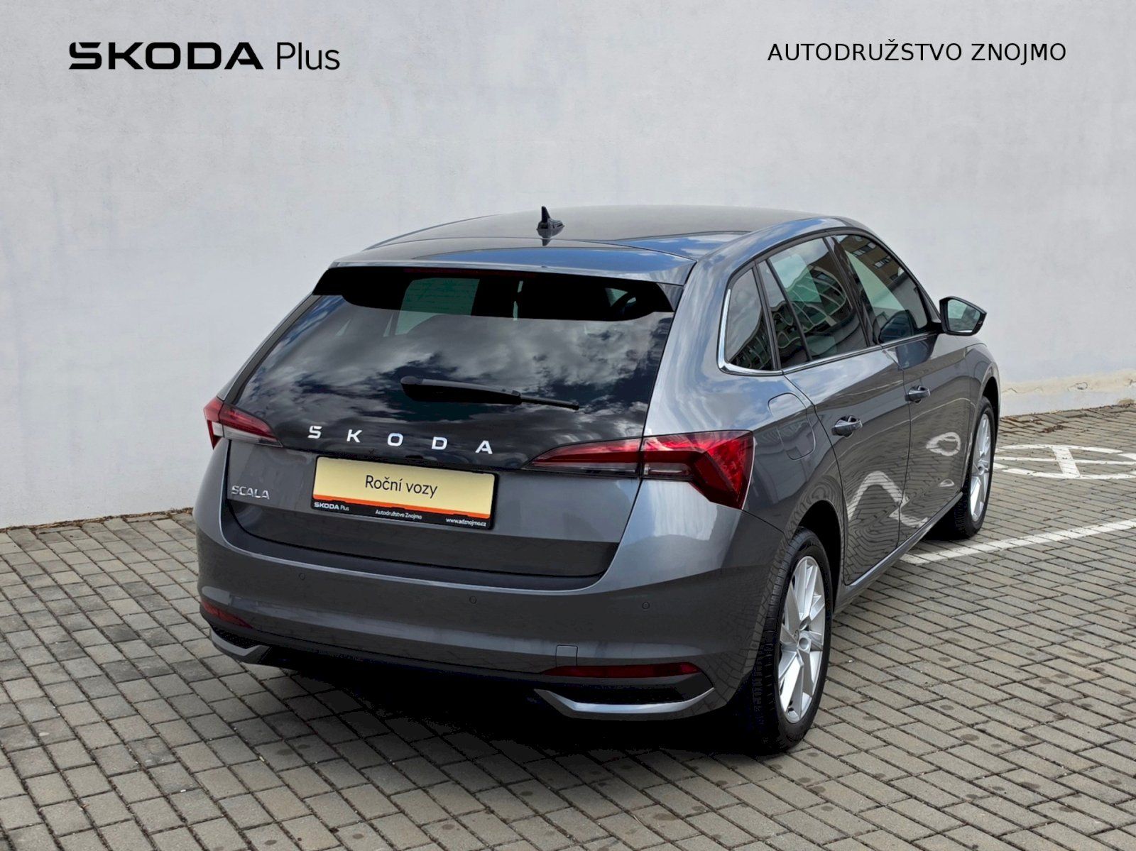 Škoda Scala, 1,0TSI 85KW DSG TOP SELECTION - fotka 2