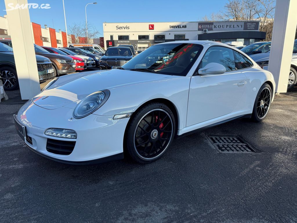 Porsche 911, 4 GTS