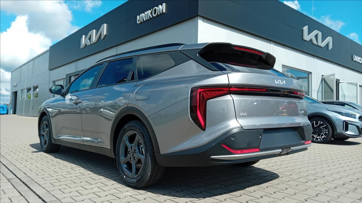 Kia K4, 1,6 T-GDi SW 7DCT EXCLUSIVE 11 - fotka 5