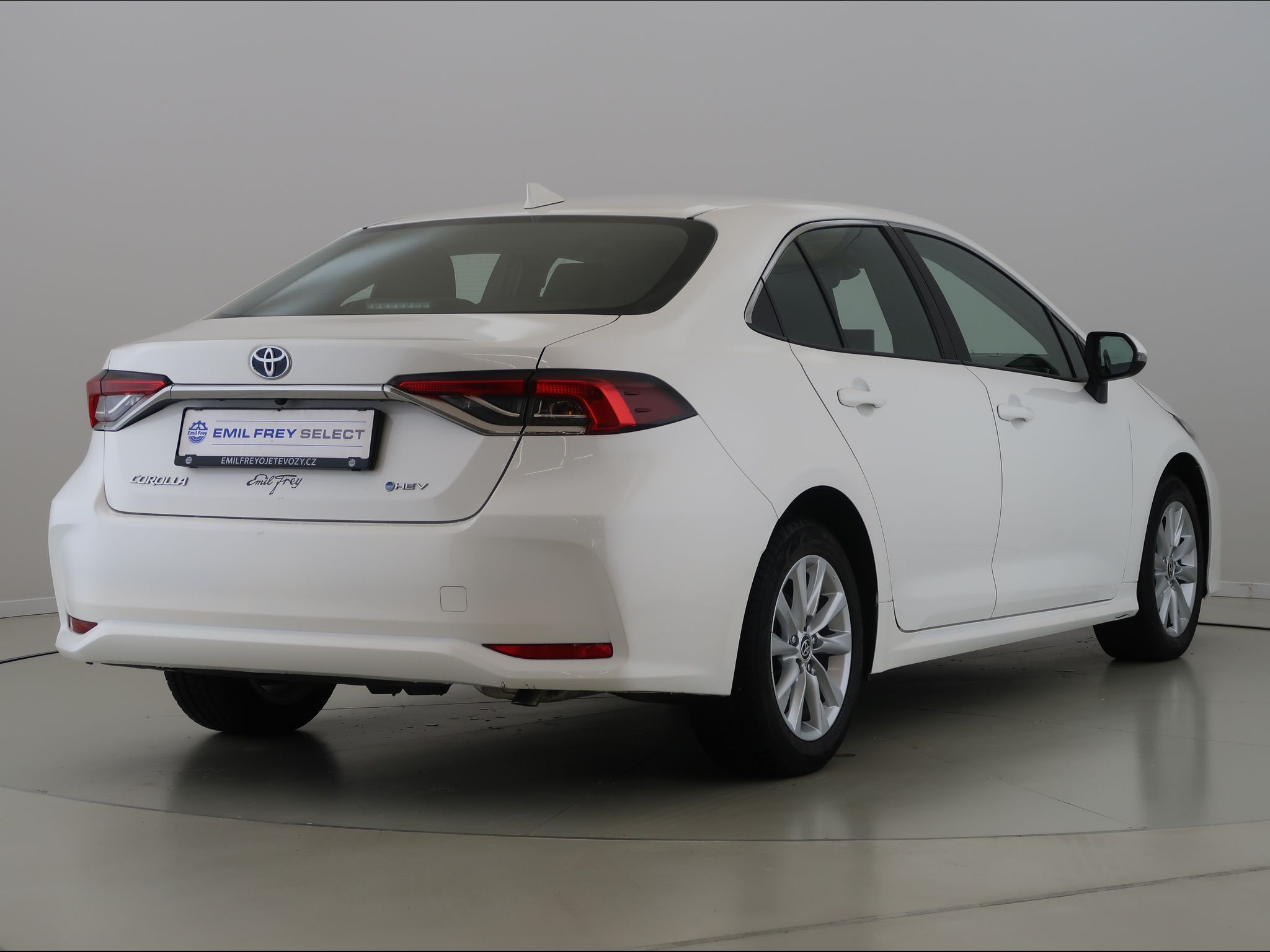 Toyota Corolla, 1.8,Hybrid,Comfort,e-CVT,CZ,1M - fotka 5