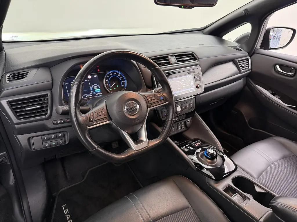 Nissan LEAF, 110kW 40kWh Tekna LED 1Maj DPH - fotka 3