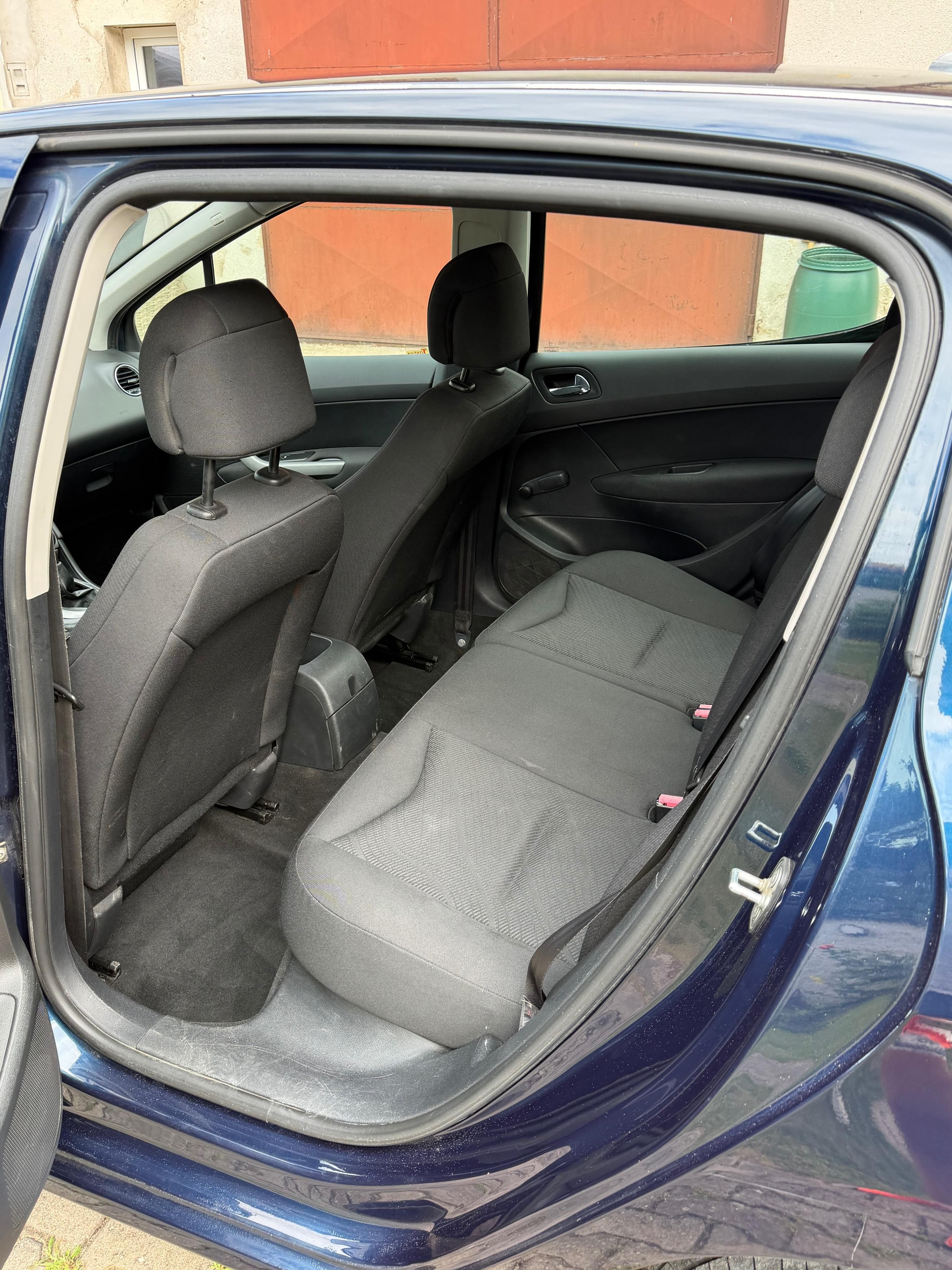 Peugeot 308 - fotka 6