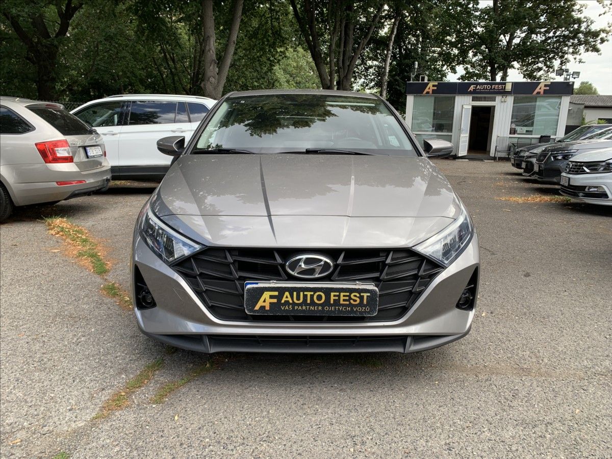 Hyundai i20, 1,2 i SMART,1.MAJ.,ČR,SERVISKA - fotka 2