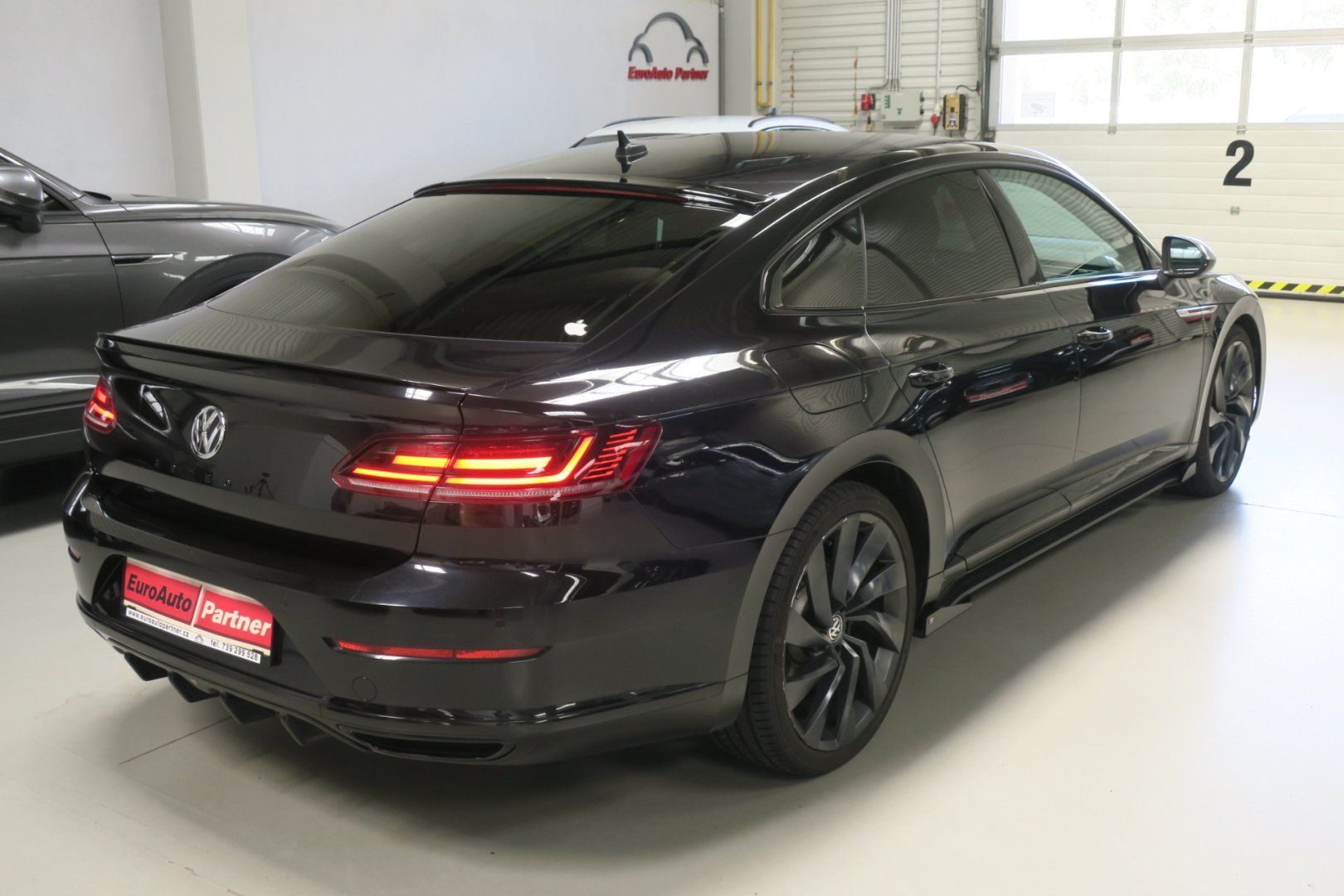 Volkswagen Arteon, 2.0 TDI BMT 140kW DSG Elegance - fotka 4