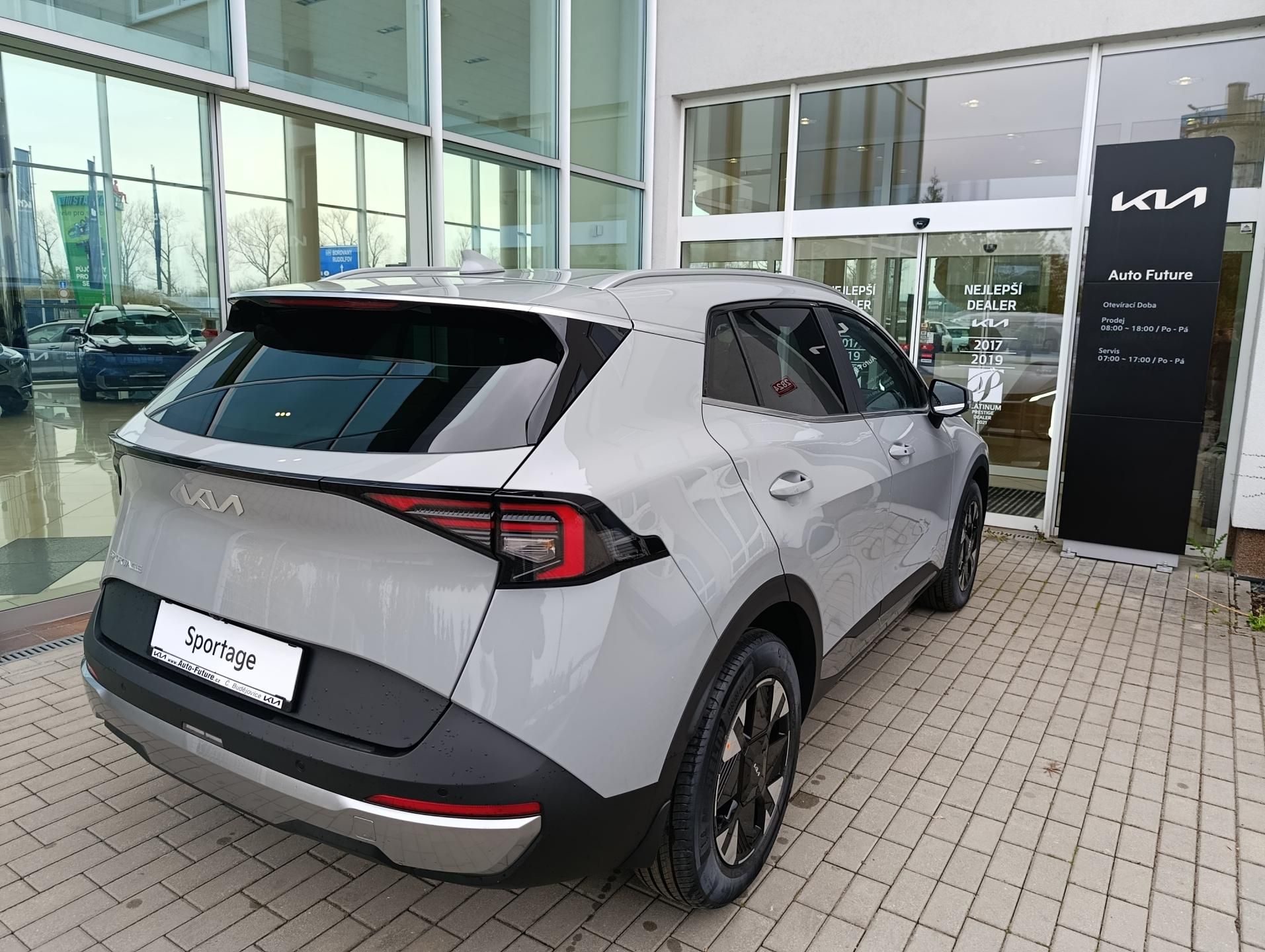 Kia Sportage, NQ5 1,6 T-GDi 4x2 7DCT EXCL. - fotka 2