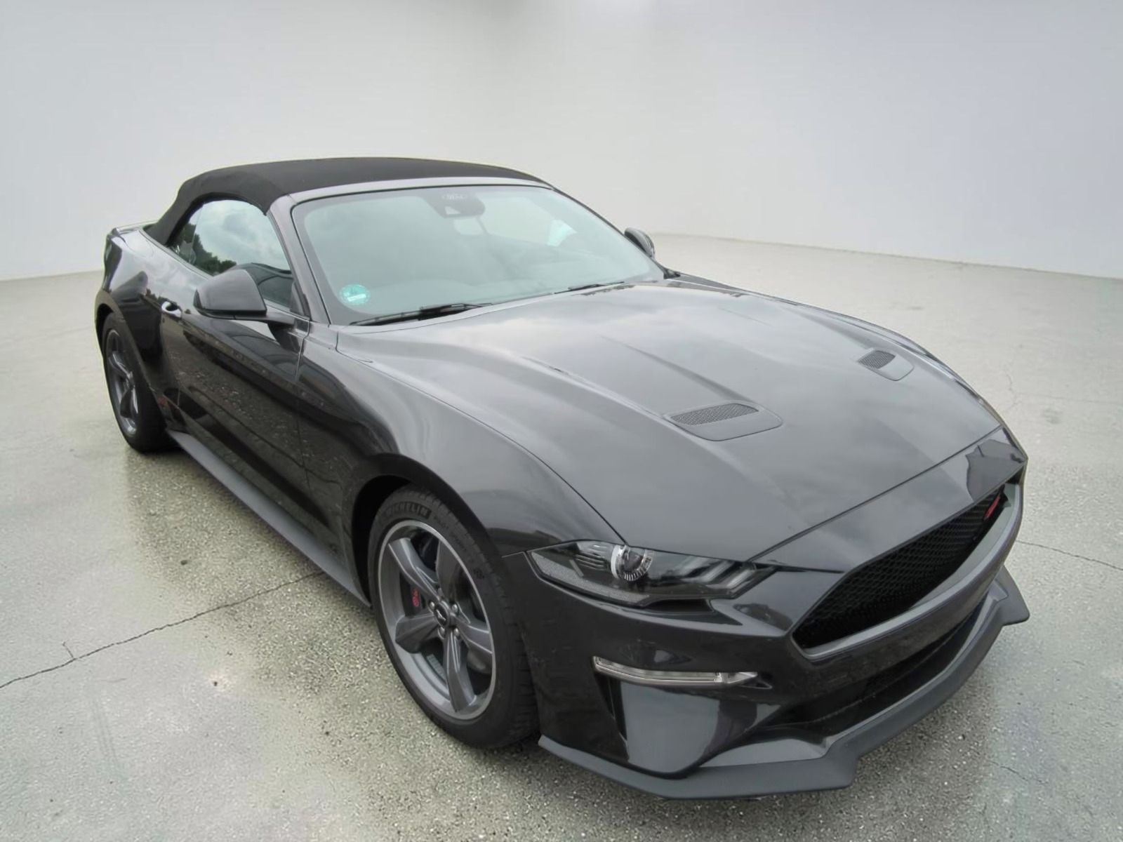 Ford Mustang, MUSTANG GT Convertible 5.0 V8 - fotka 2
