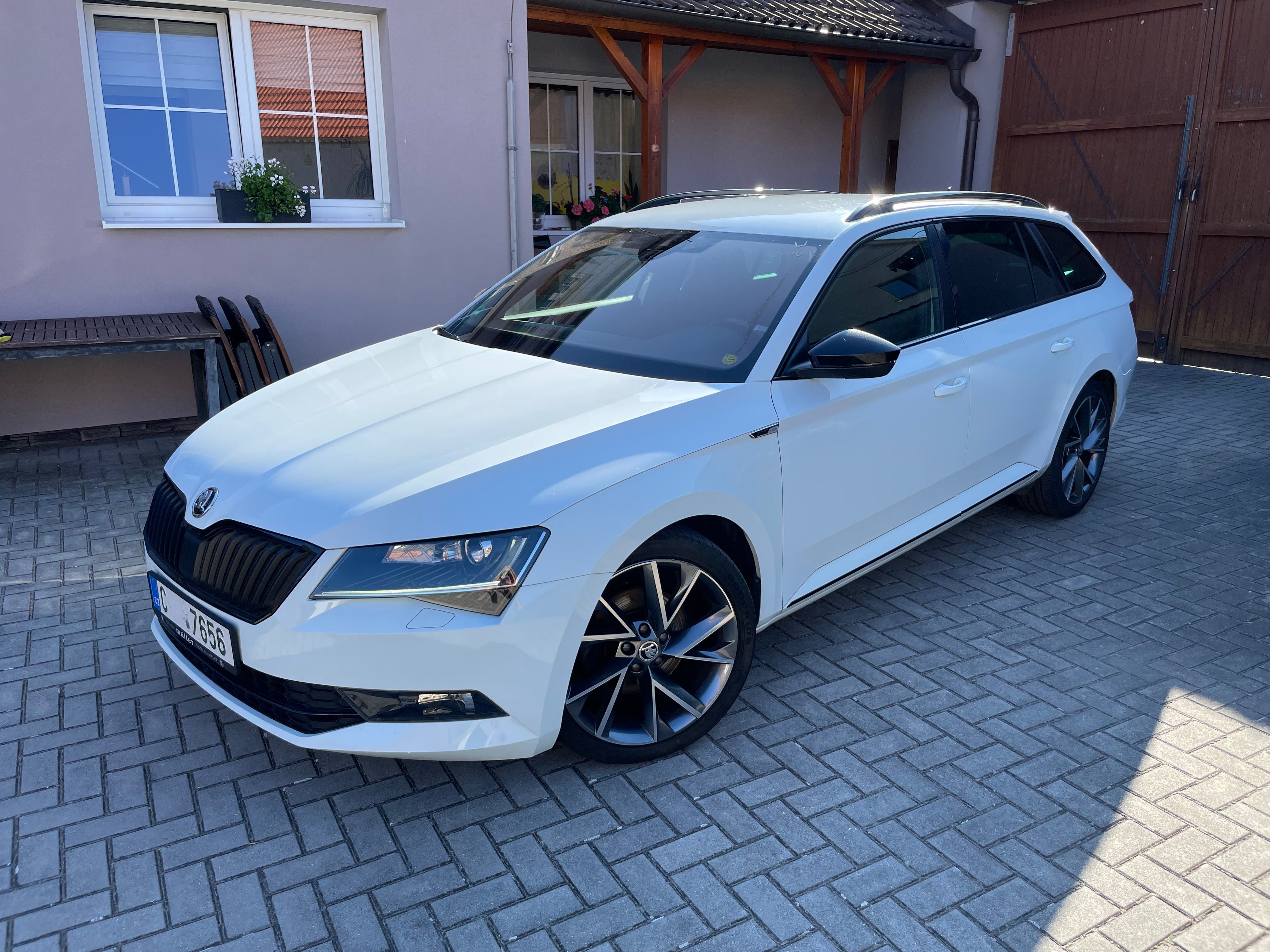 Škoda Superb, Combi Sportline 2,0 TDI 110kw.