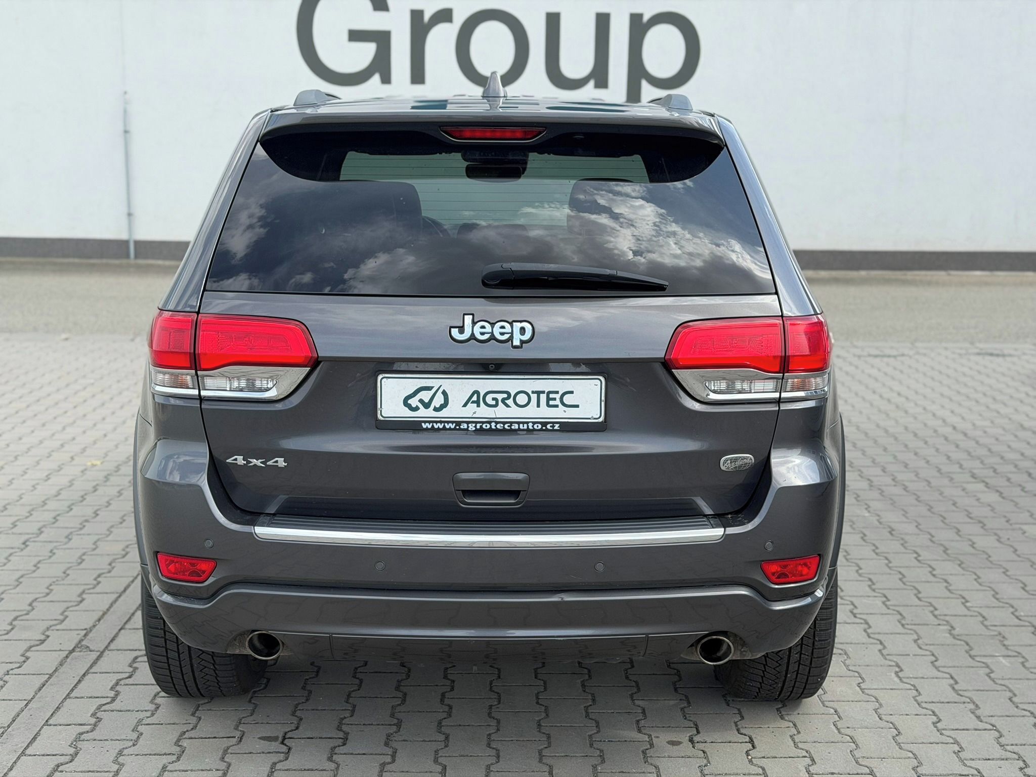 Jeep Grand Cherokee, 3.0 CRD V6 184 kW Overland 4x4 - fotka 6
