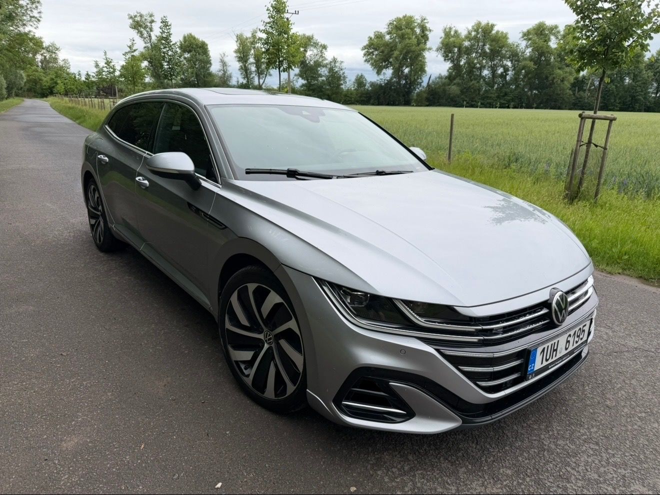 Volkswagen Arteon, 2.0 TDI 147 kW DSG R-Line - fotka 2