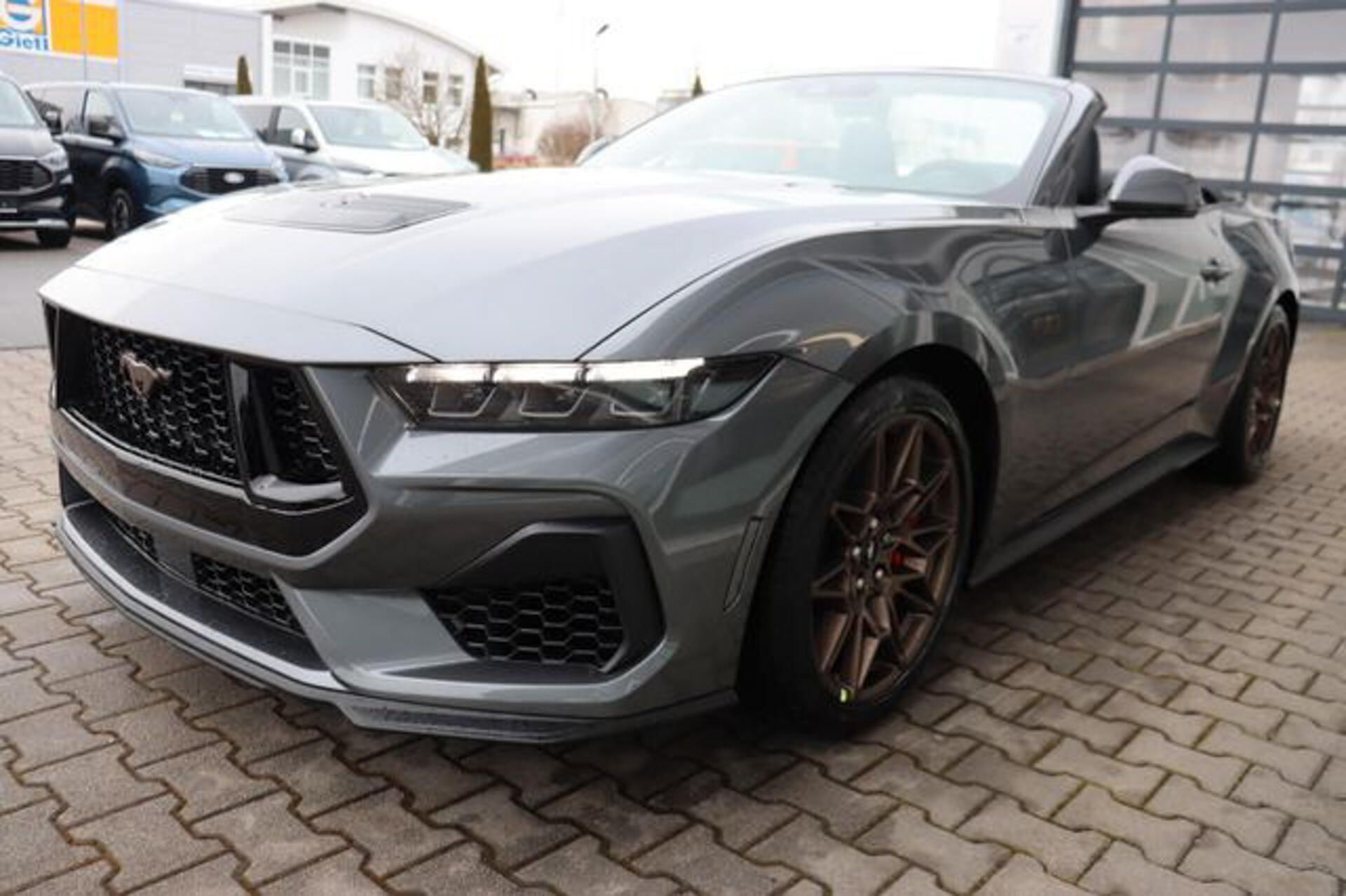 Ford Mustang, 5.0 Convertible MagneRide Bron - fotka 5