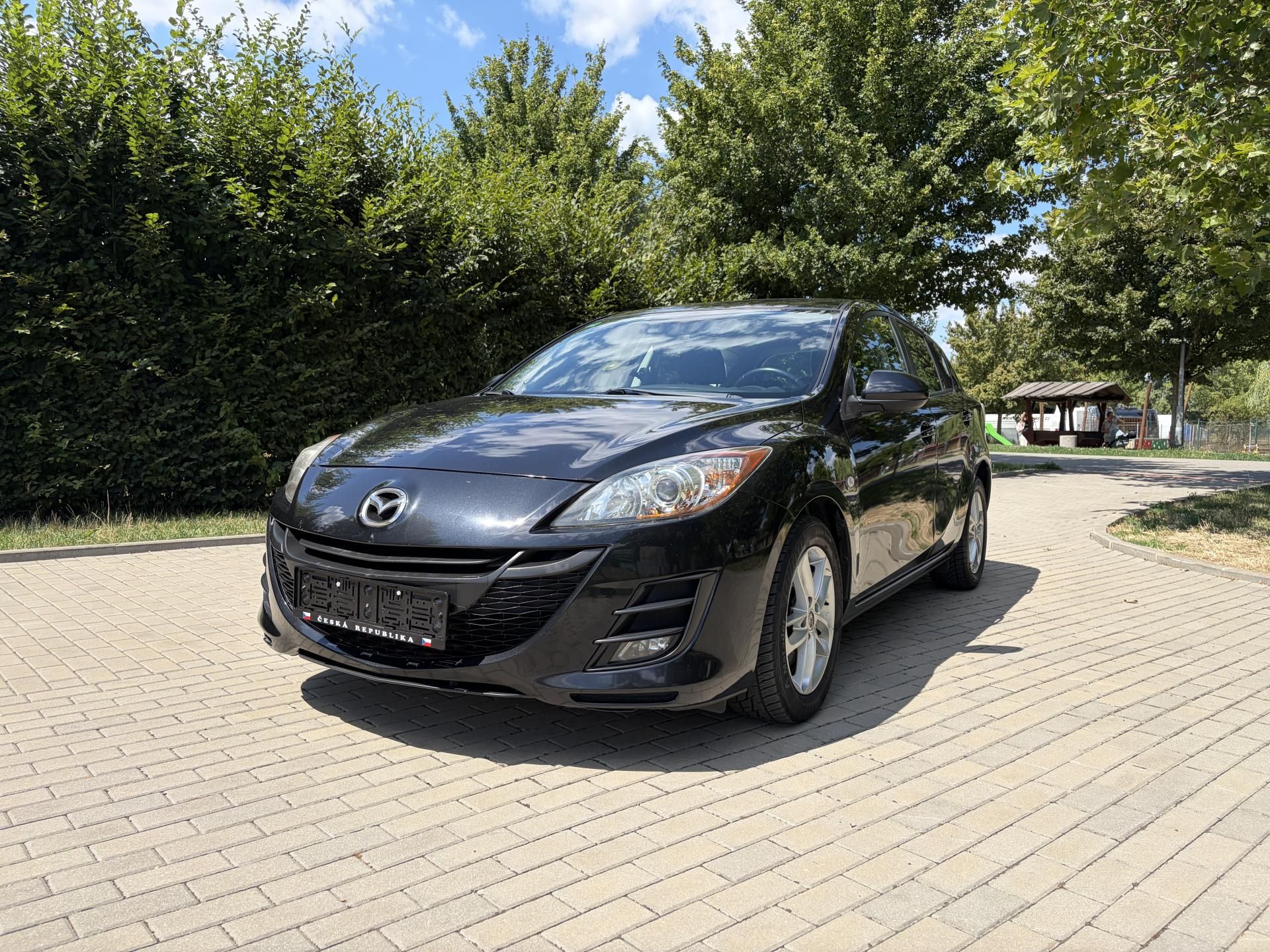 Mazda 3, 2.0 Exclusive-Line - fotka 2