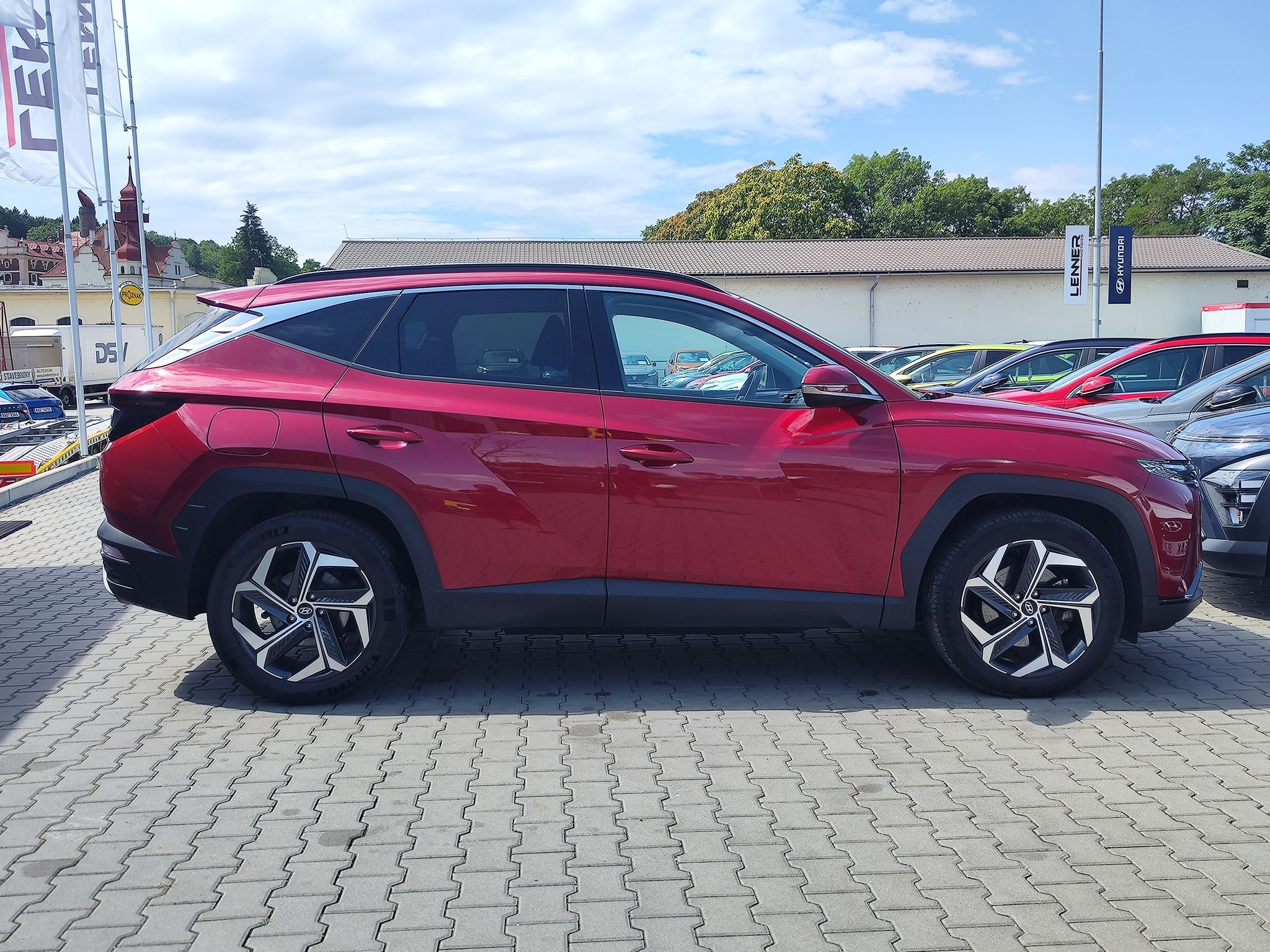 Hyundai Tucson, 1.6T-GDI/195kW Smart 4x4 PHEV - fotka 4