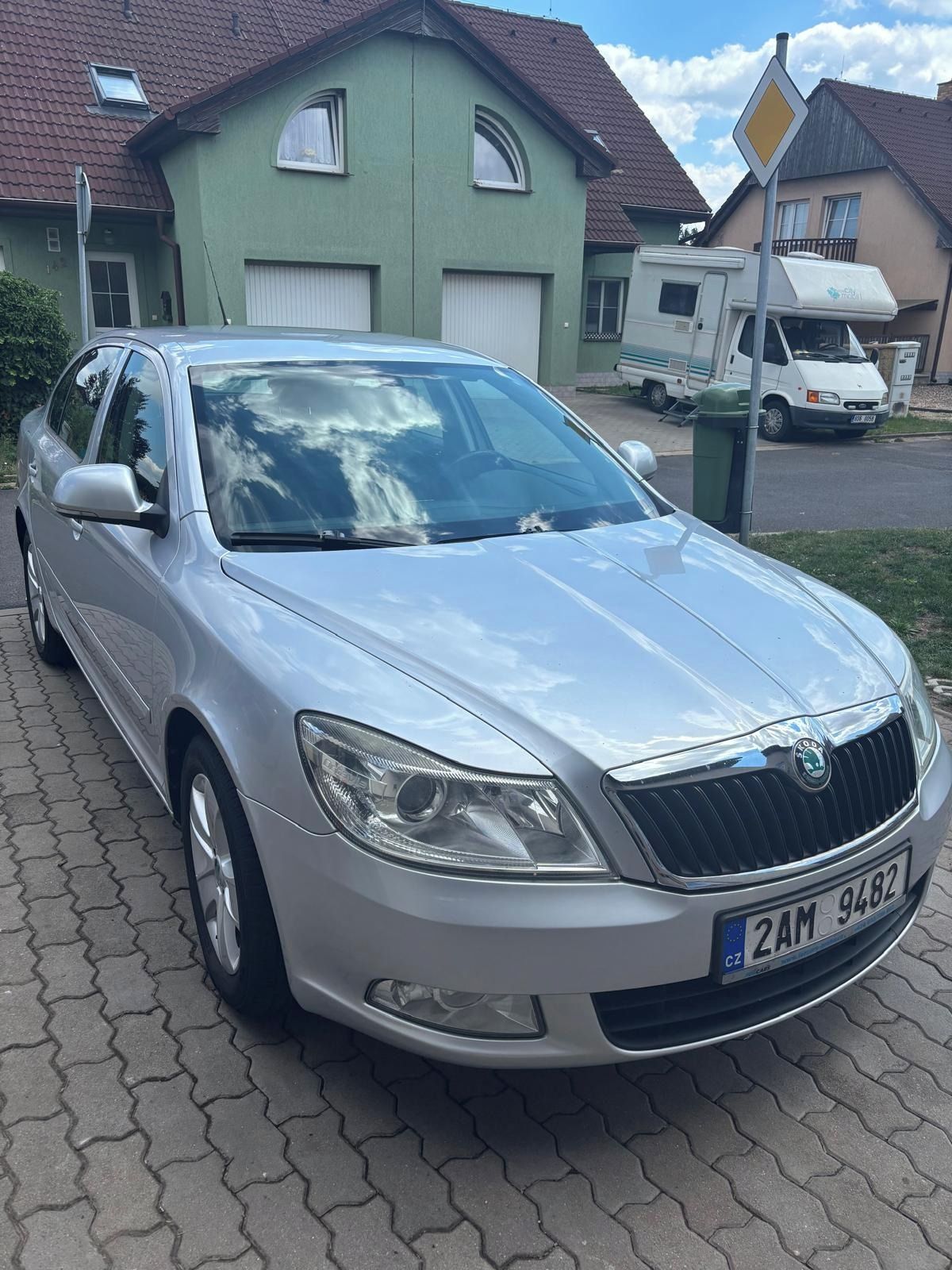 Škoda Octavia, ŠKODA OCTAVIA 1.6 tdi - fotka 3