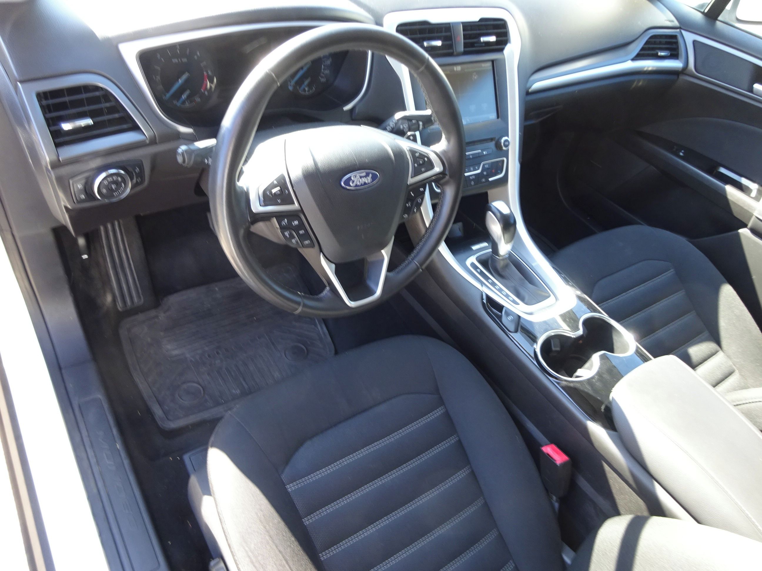 Ford Mondeo, 2.0 TDCI (110 KW) AUTOMAT - fotka 5