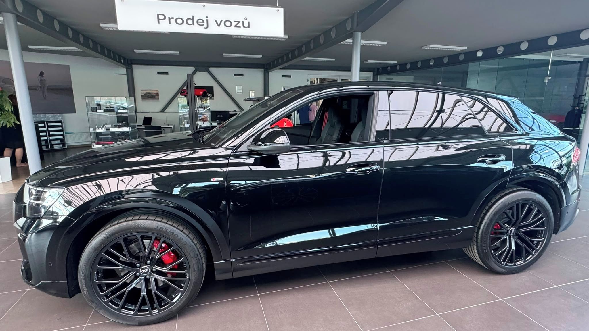 Audi Q8, S-line 50TDI 210kW quattro - fotka 2