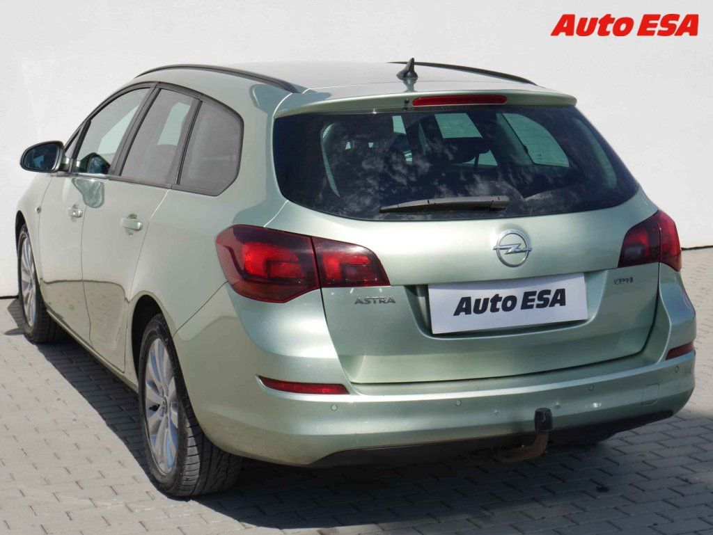 Opel Astra, 1.7 CDTI - fotka 6