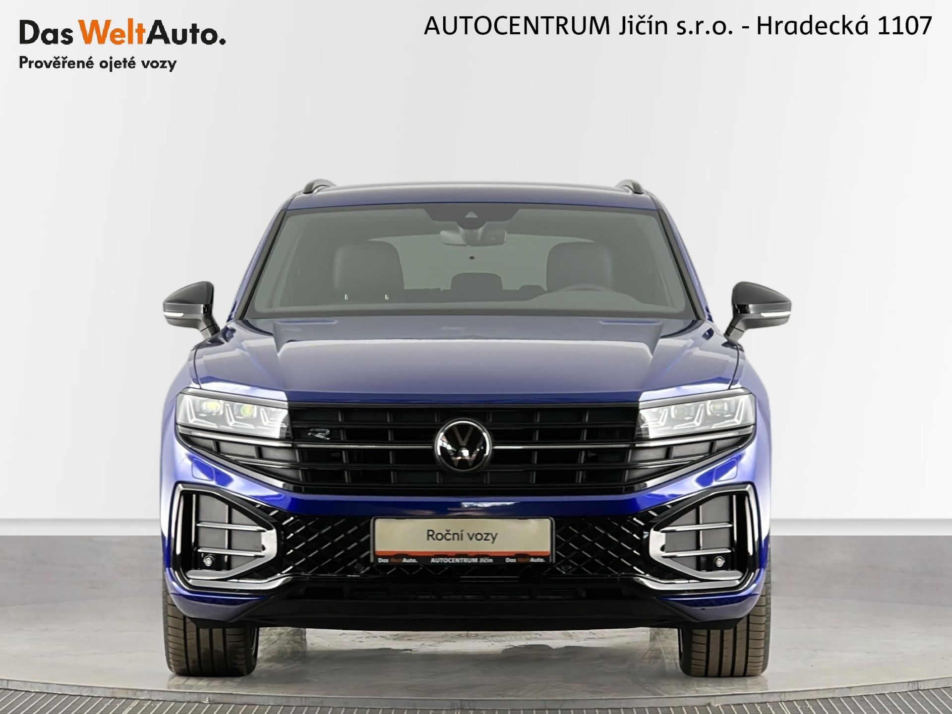 Volkswagen Touareg, R-Line Black Style 3.0 TDI 210 - fotka 4