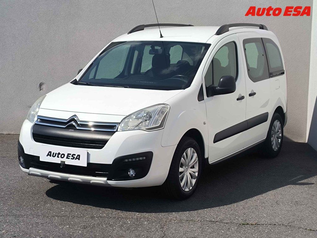 Citroën Berlingo, 1.6HDi,ČR,XTR,autoAC - fotka 3