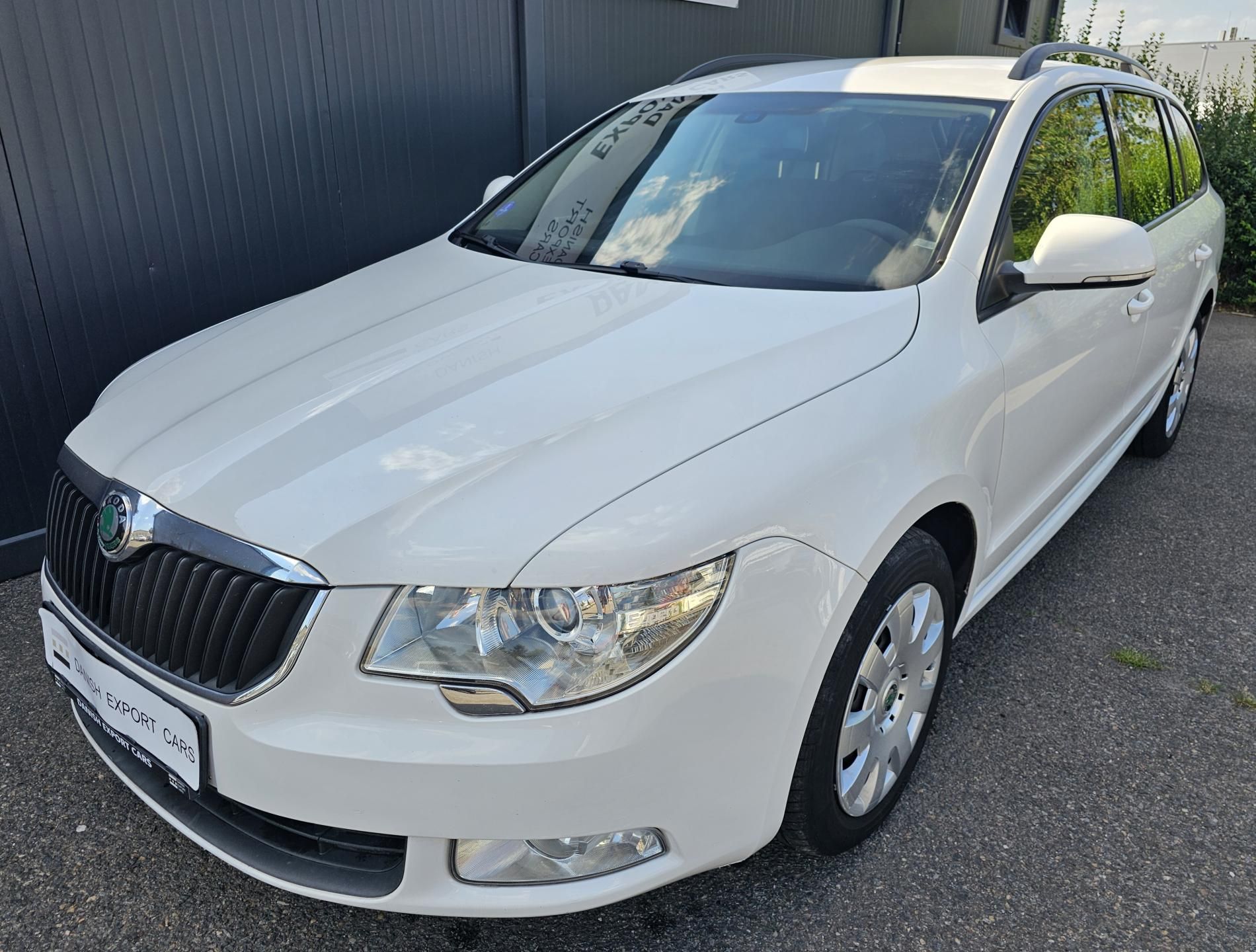 Škoda Superb, 1.4 TSI 92 kW,TAŽNÉ,SERVISKA - fotka 2