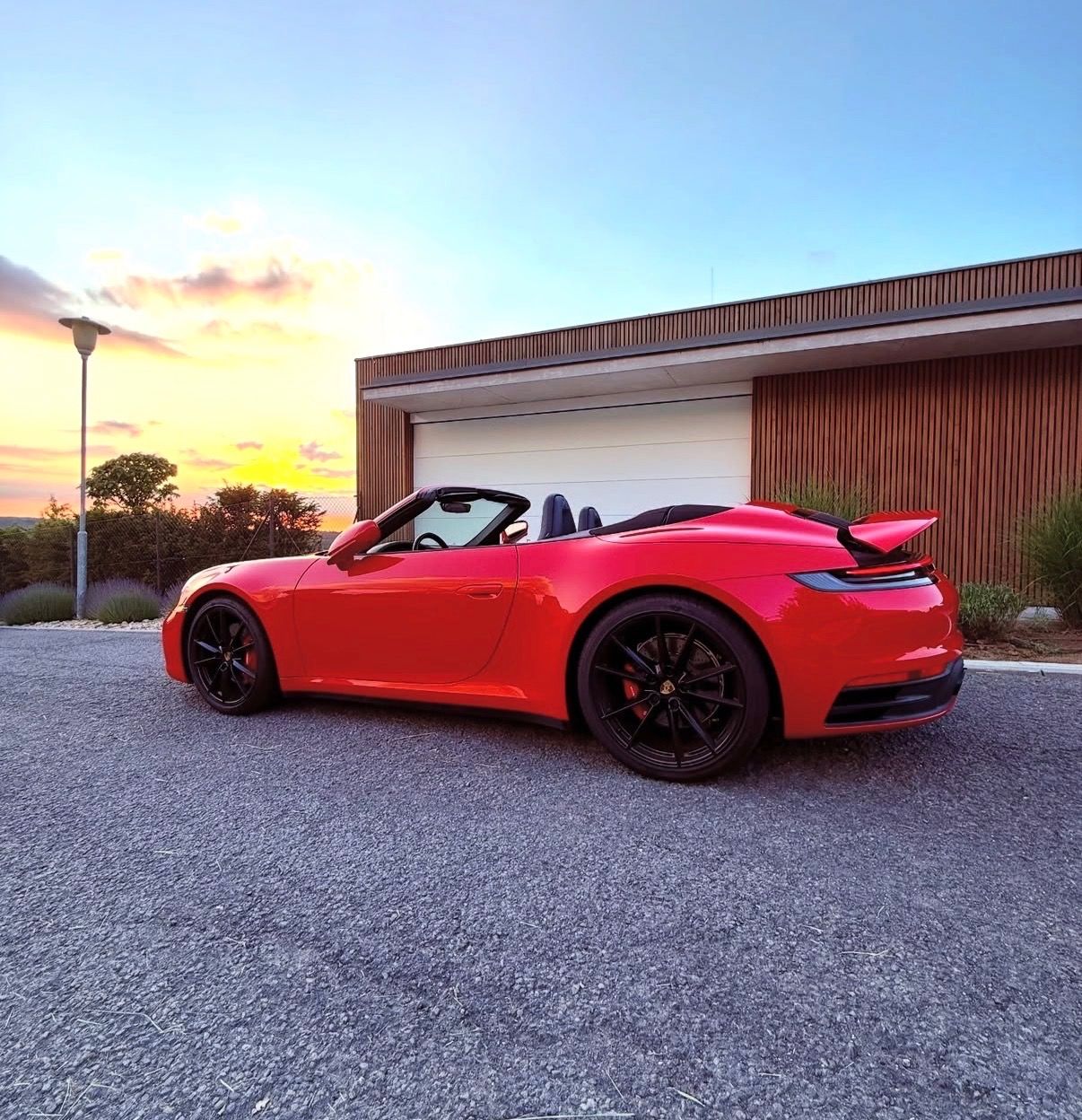 Porsche 911, Carrera S 992.2, cabrio - fotka 4
