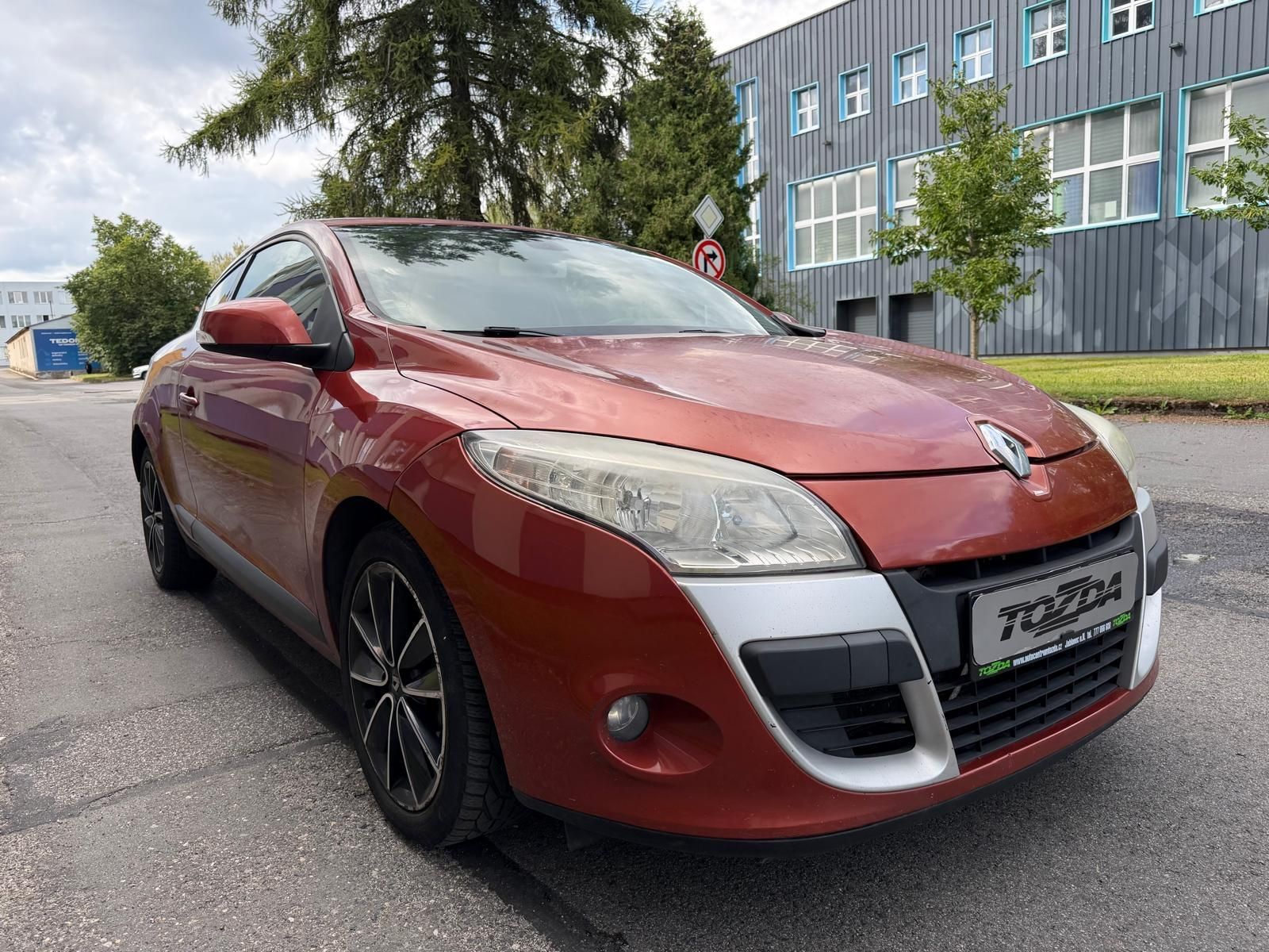 Renault Mégane, 1,6i 16V - fotka 6
