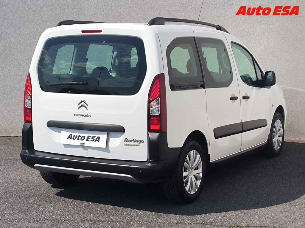 Citroën Berlingo, 1.6HDi,ČR,XTR,autoAC - fotka 4