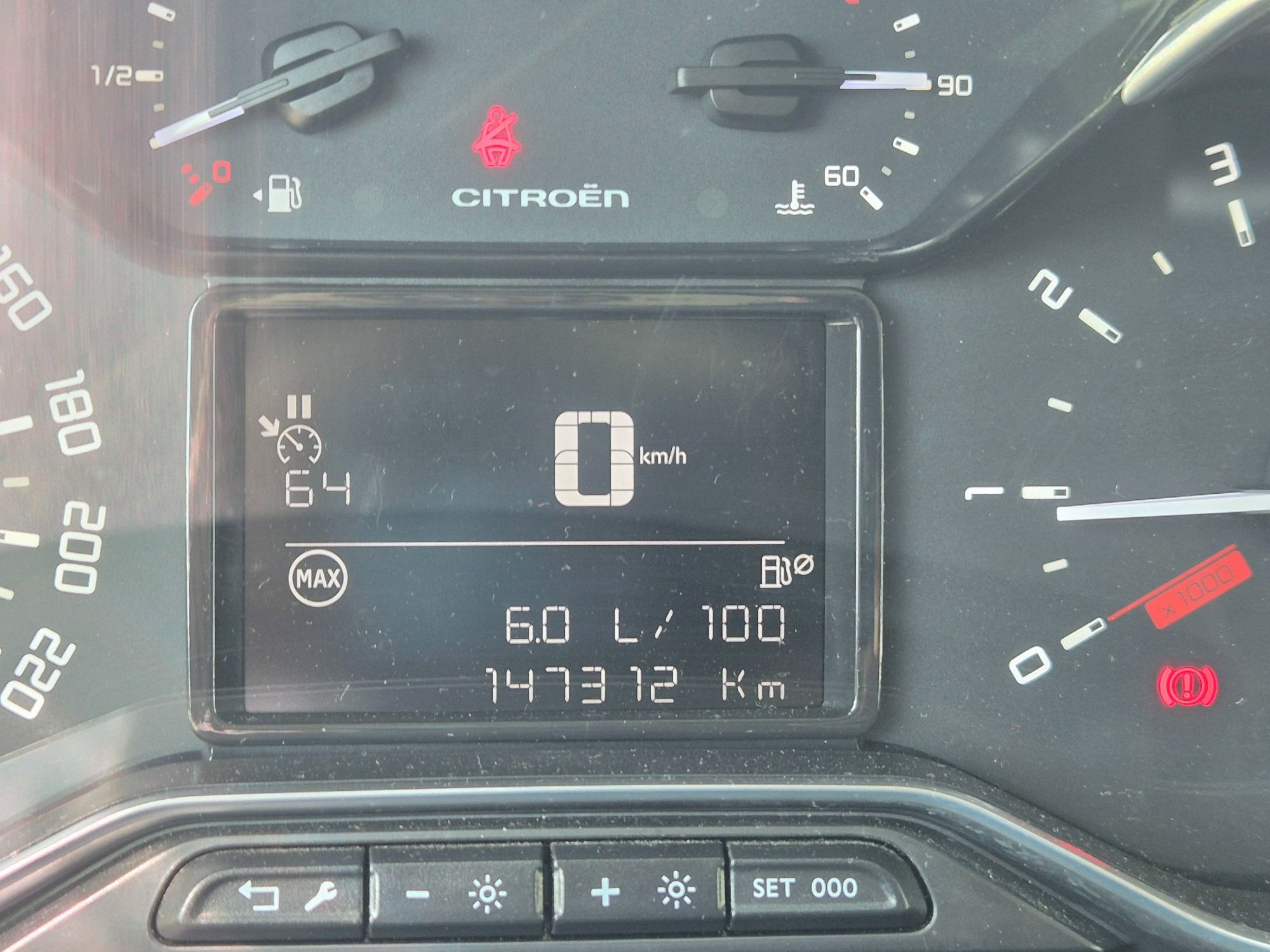 Citroën C3 Aircross, 1,2 Puratech 61kw - fotka 4