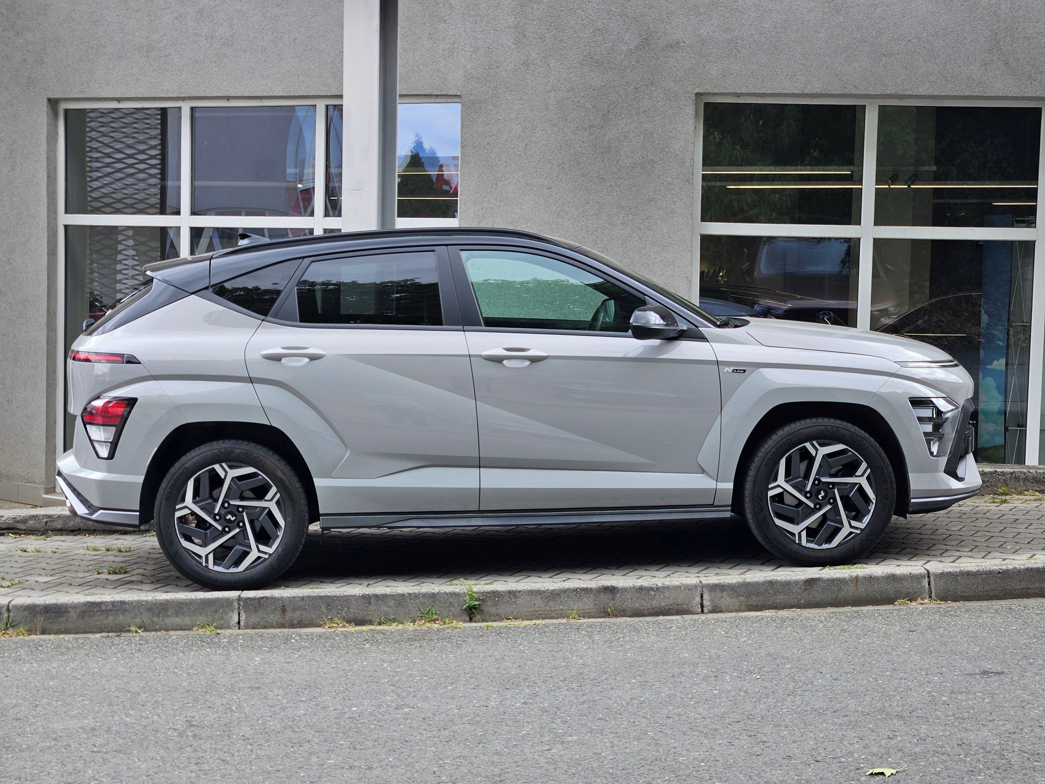 Hyundai Kona, 1.6T-GDi 4x4 DCT N-Line,serv.k - fotka 6