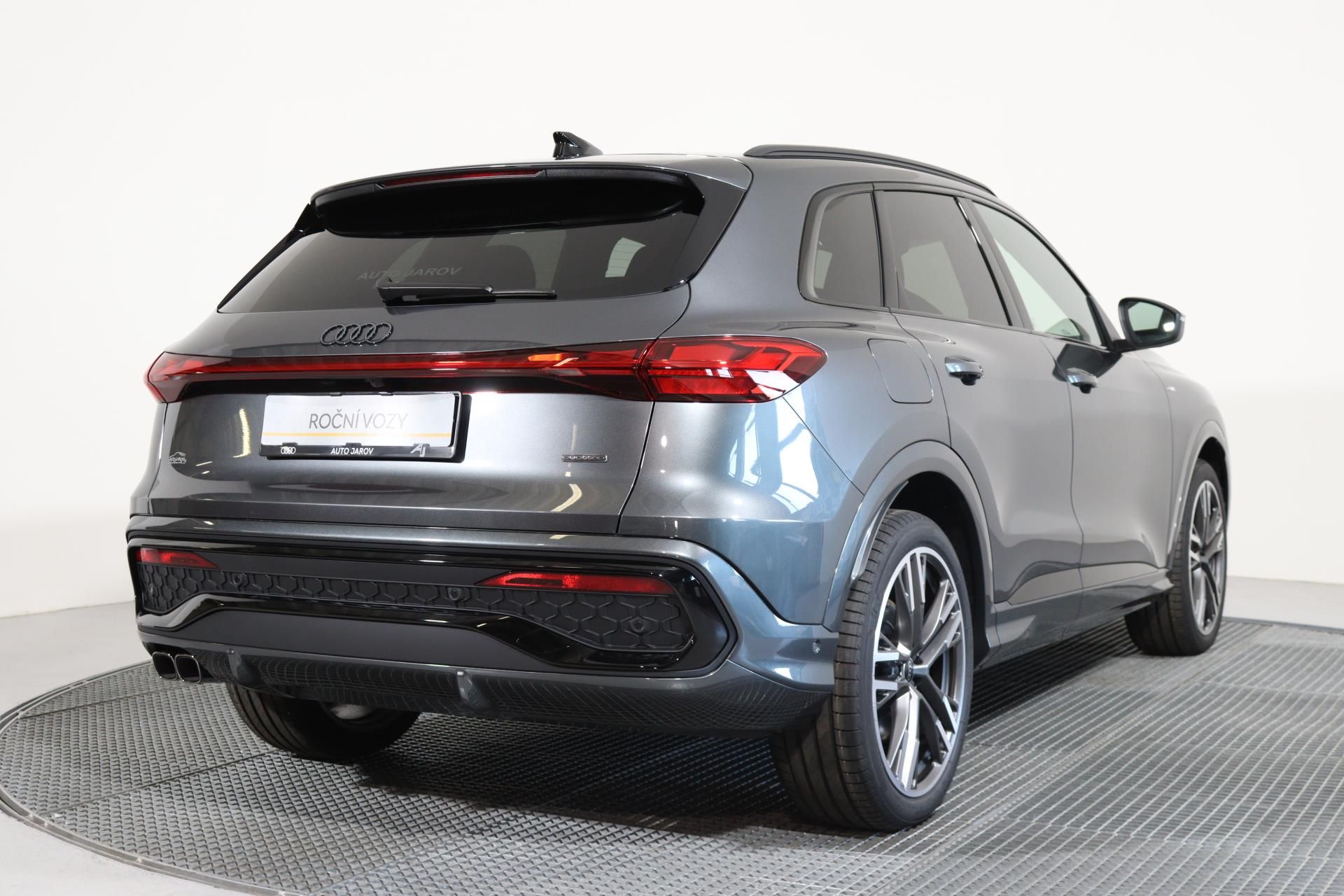 Audi Q5, TDI quattro Stronic - fotka 5