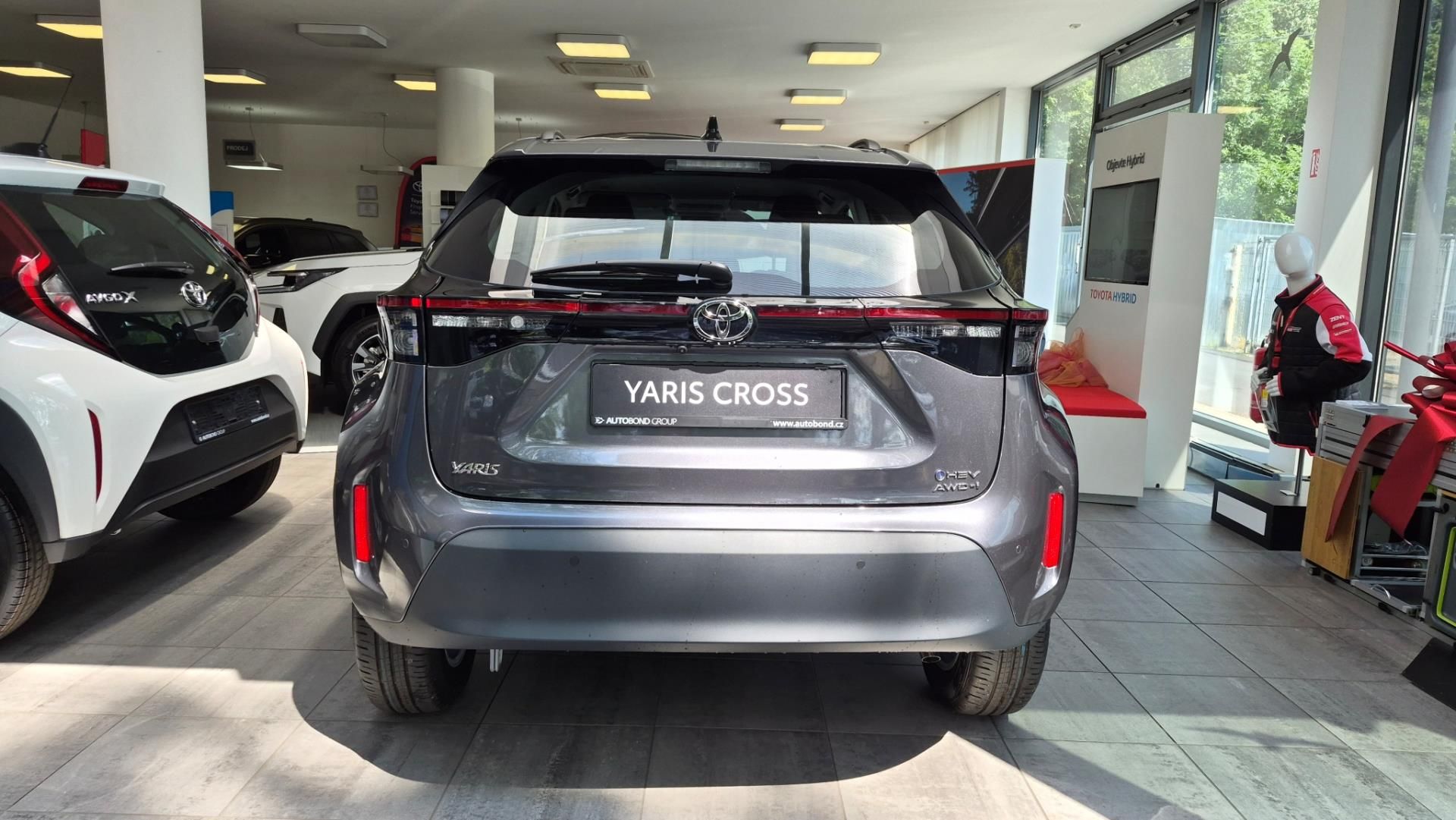 Toyota Yaris Cross, Comfort HEV 4x4, 1.5L, 130K - fotka 5