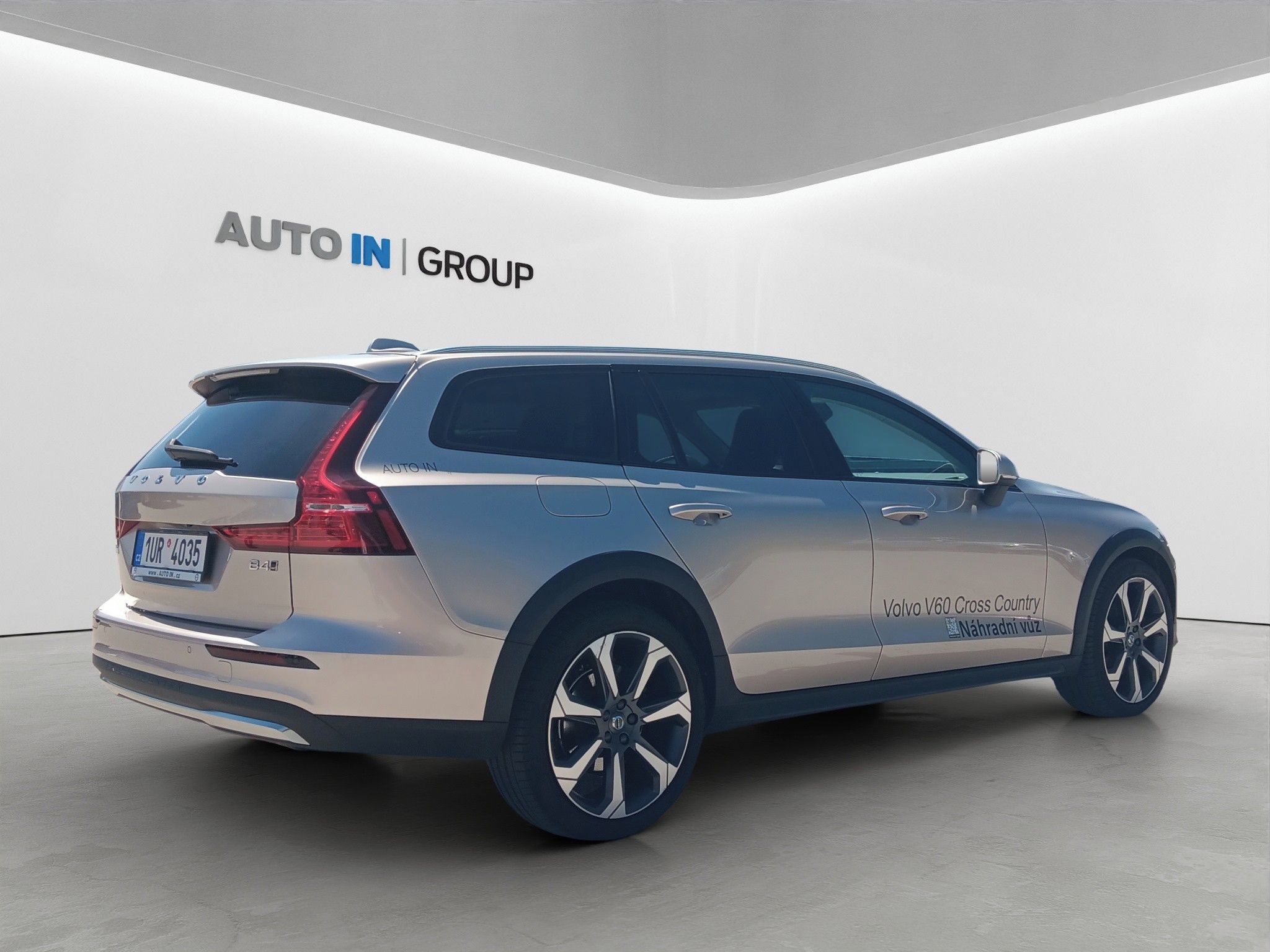 Volvo V60, CC B4 PLUS MHEV Diesel - fotka 6