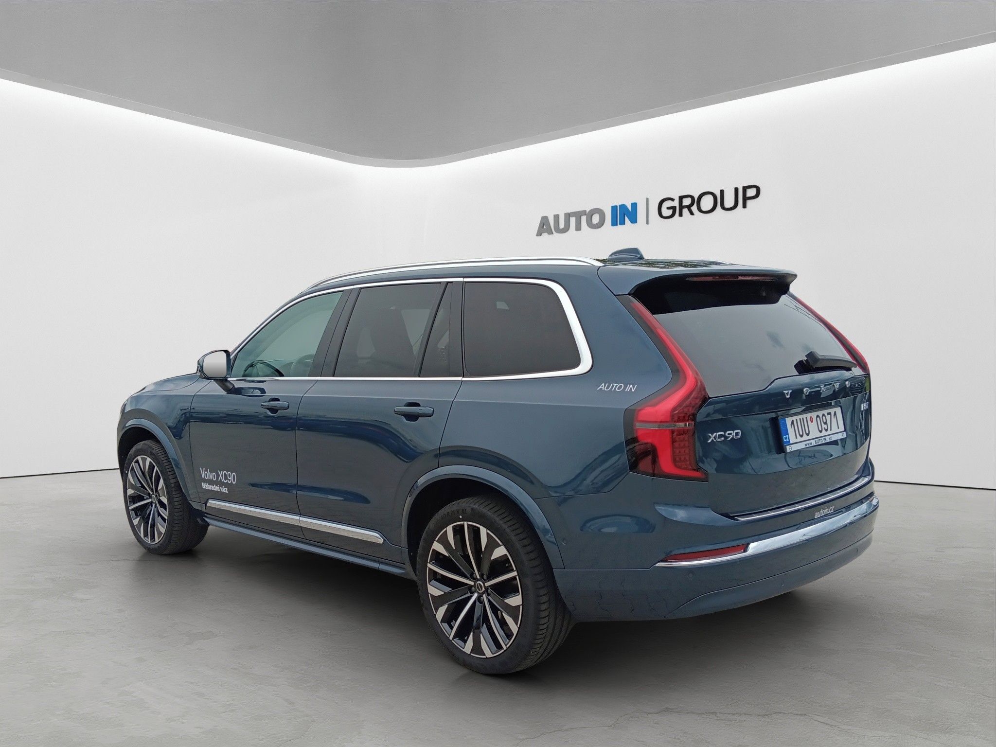 Volvo XC90, B5 ULTRA BRIGHT - fotka 4