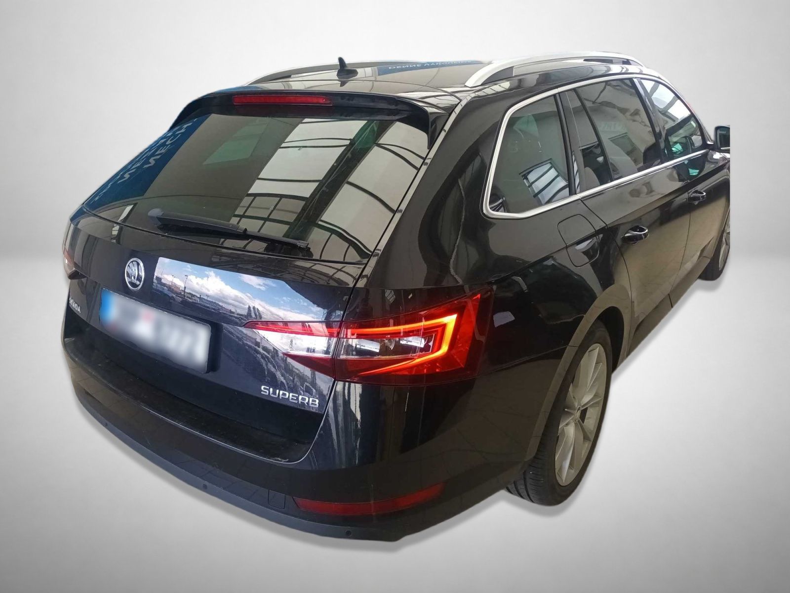 Škoda Superb, 2.0 TDI, Style, Automat - fotka 2