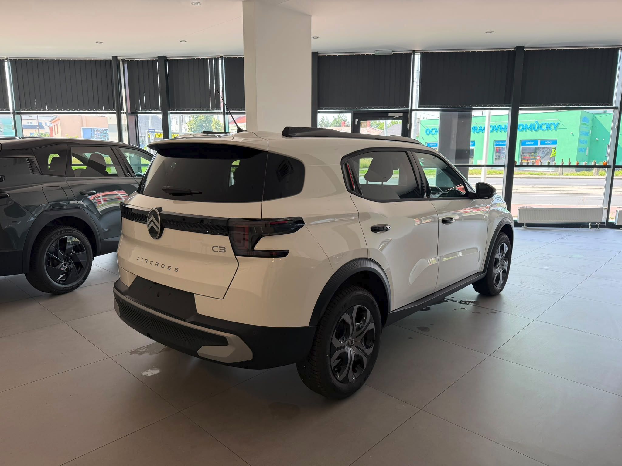 Citroën C3 Aircross, PLUS Turbo 100k Manual - fotka 6