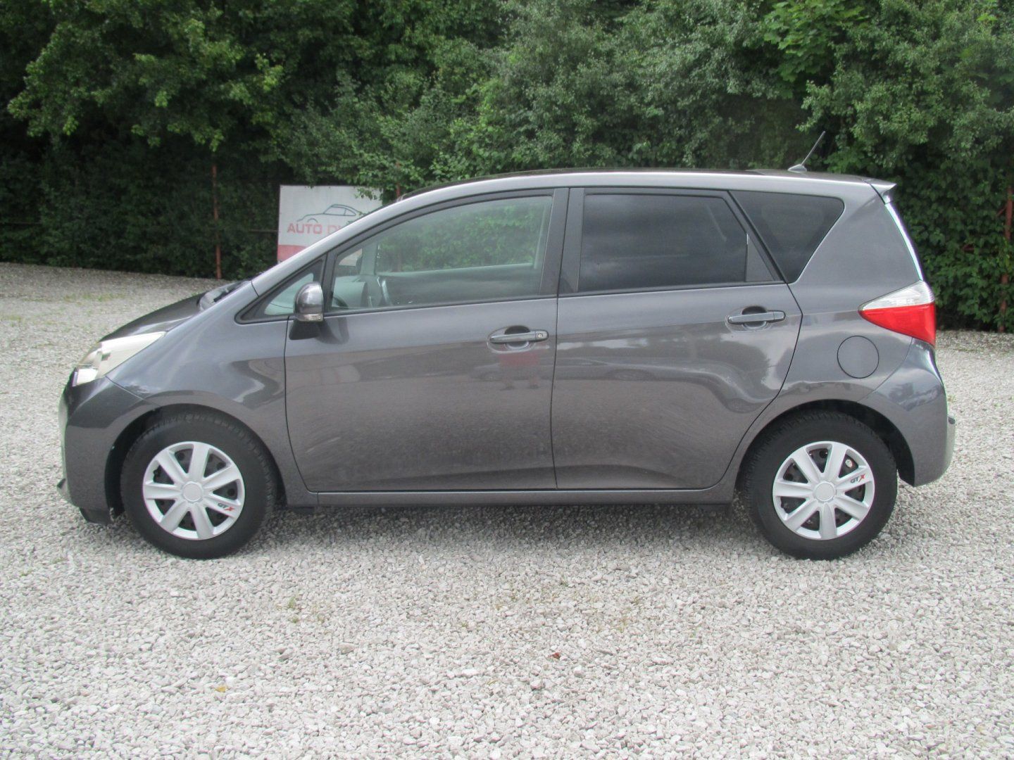 Toyota Verso, S 1.3 - fotka 3
