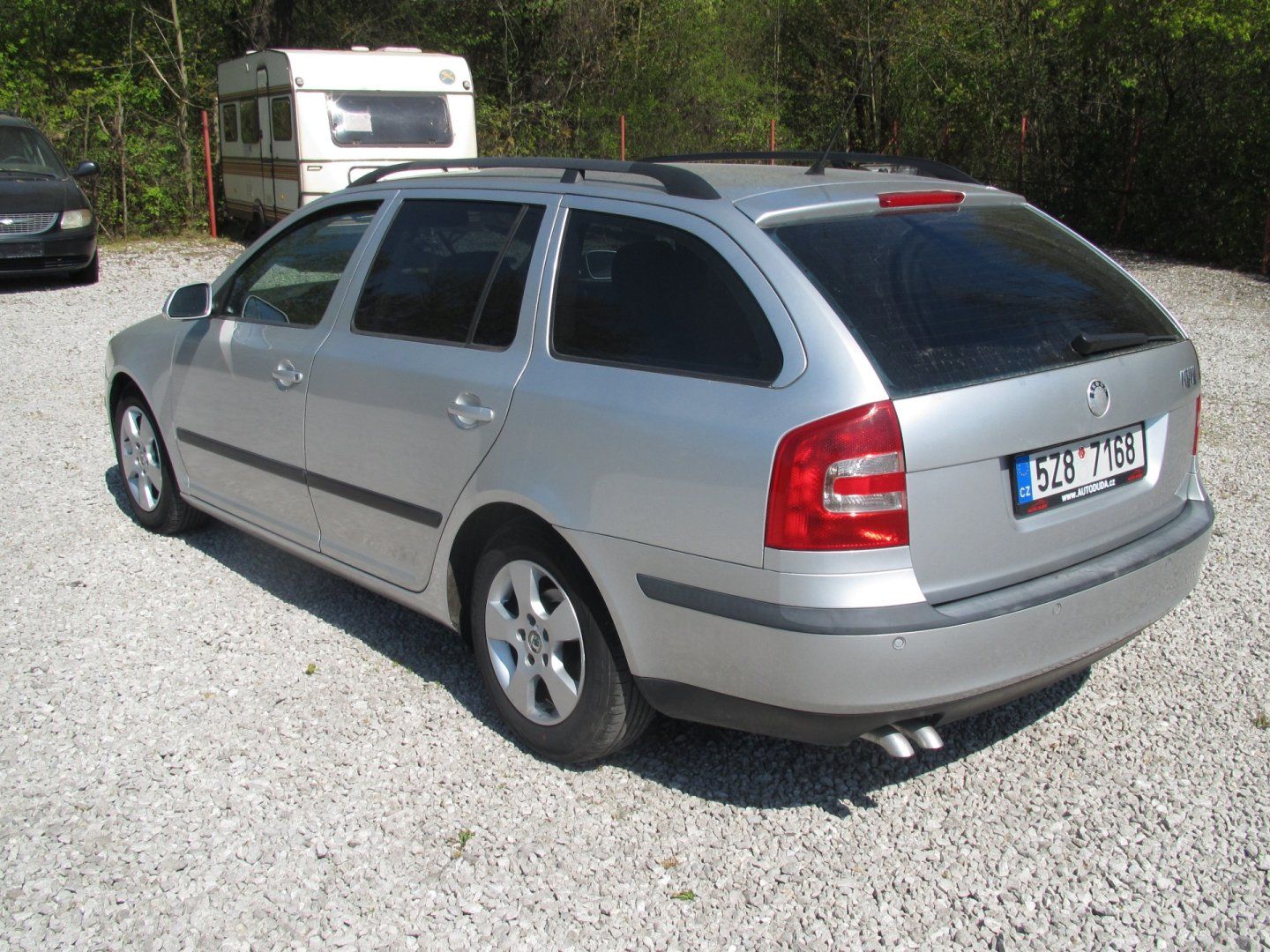 Škoda Octavia, 1. 9 TDI - fotka 4