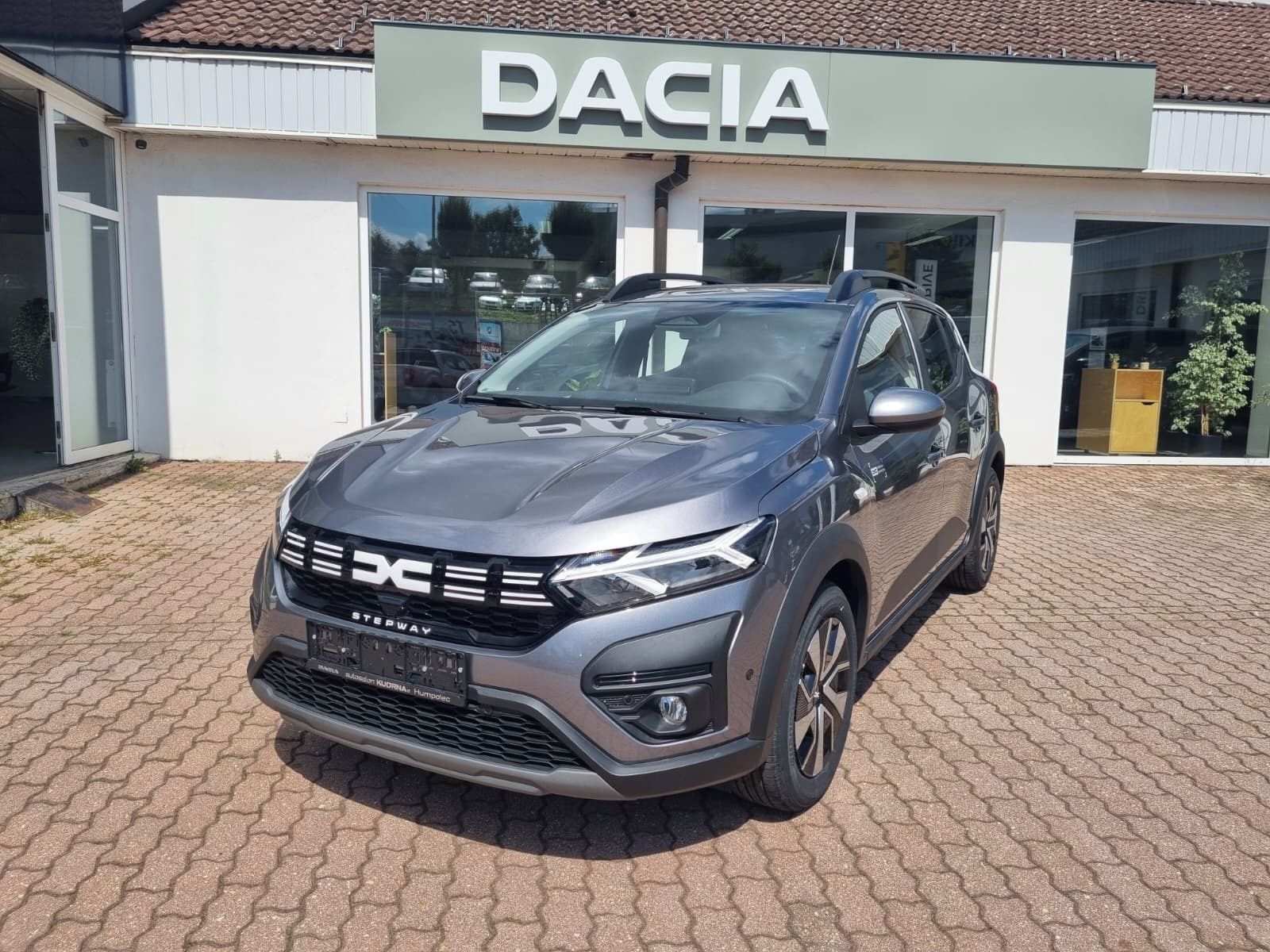 Dacia Sandero, Stepway Expression ECO G 100