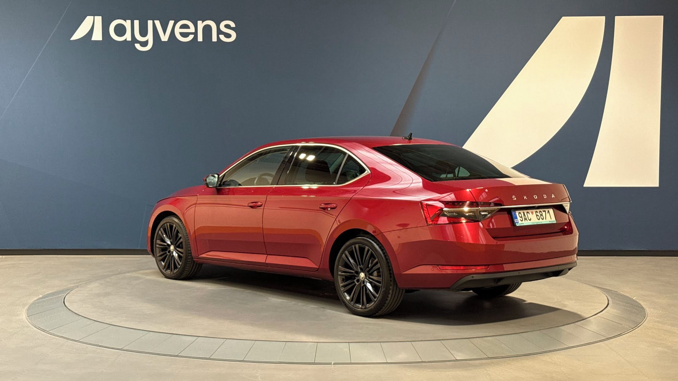Škoda Superb, 2.0 TDI 110kW Style DSG - fotka 3